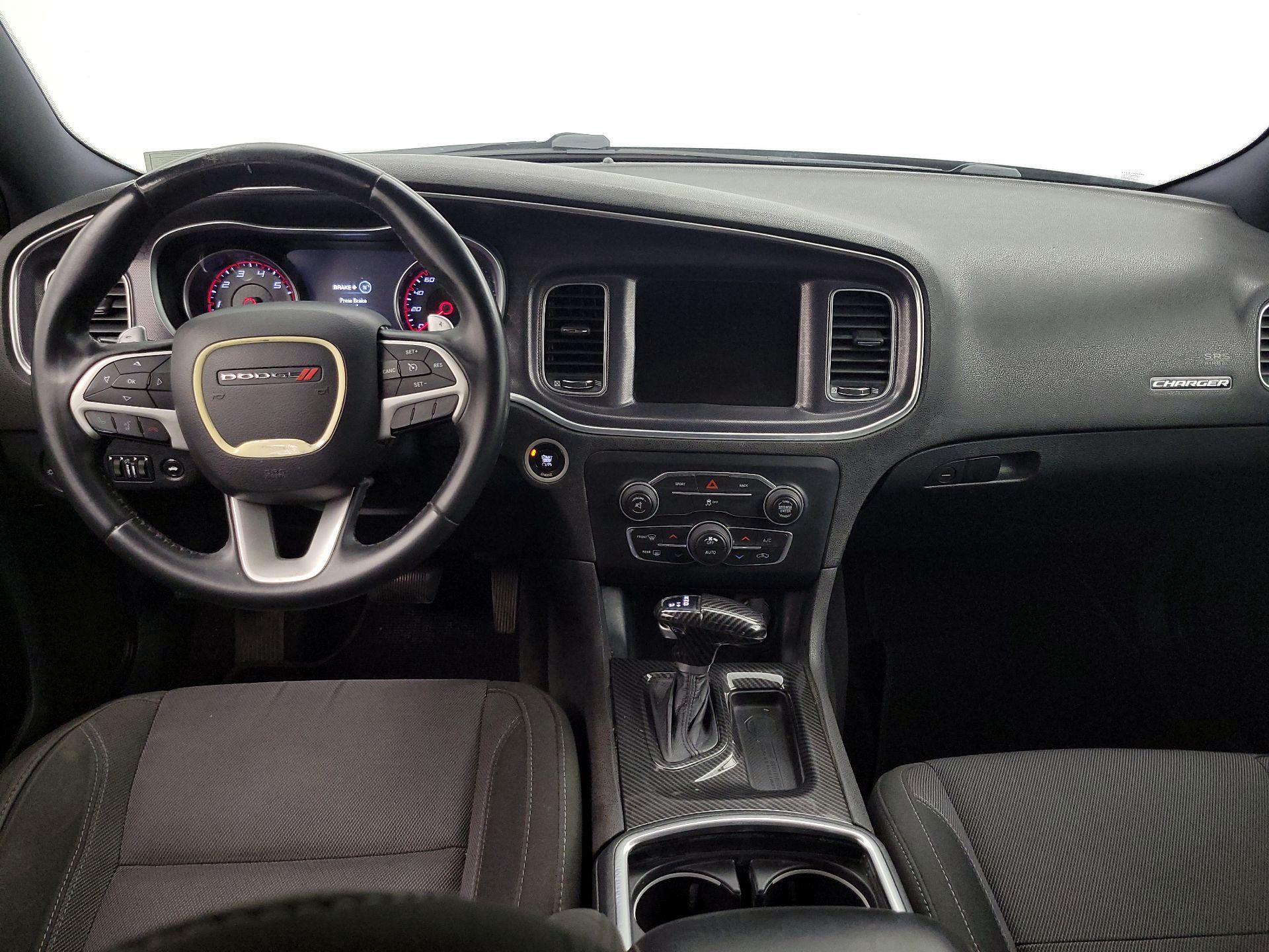 Thumbnail: 2016 Dodge Charger - 9