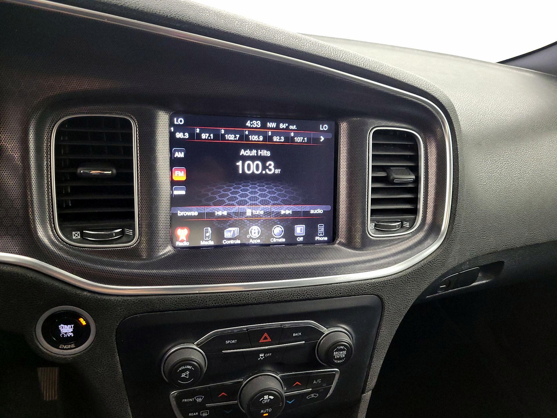 Thumbnail: 2016 Dodge Charger - 14