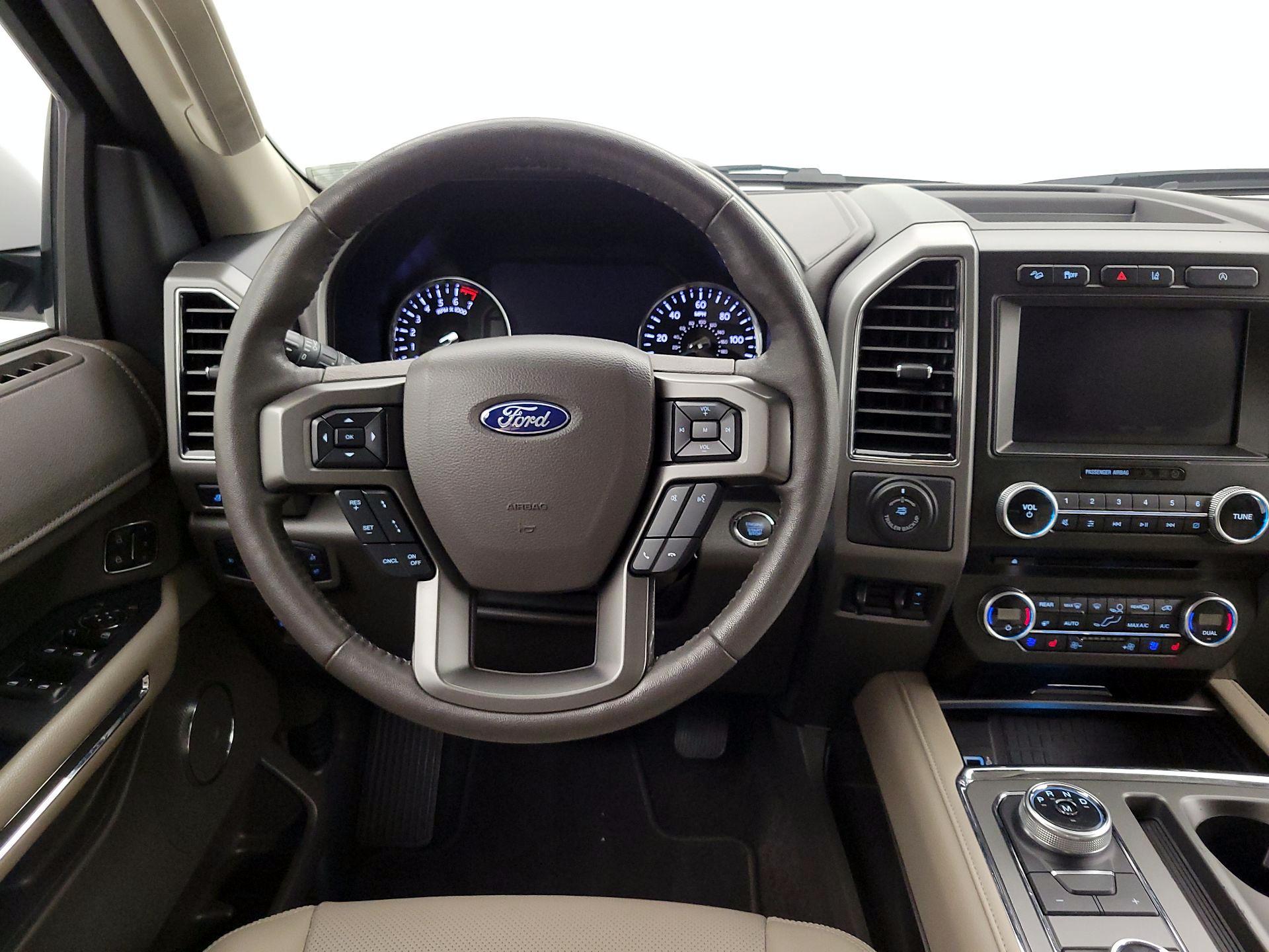 Thumbnail: 2018 Ford Expedition - 10