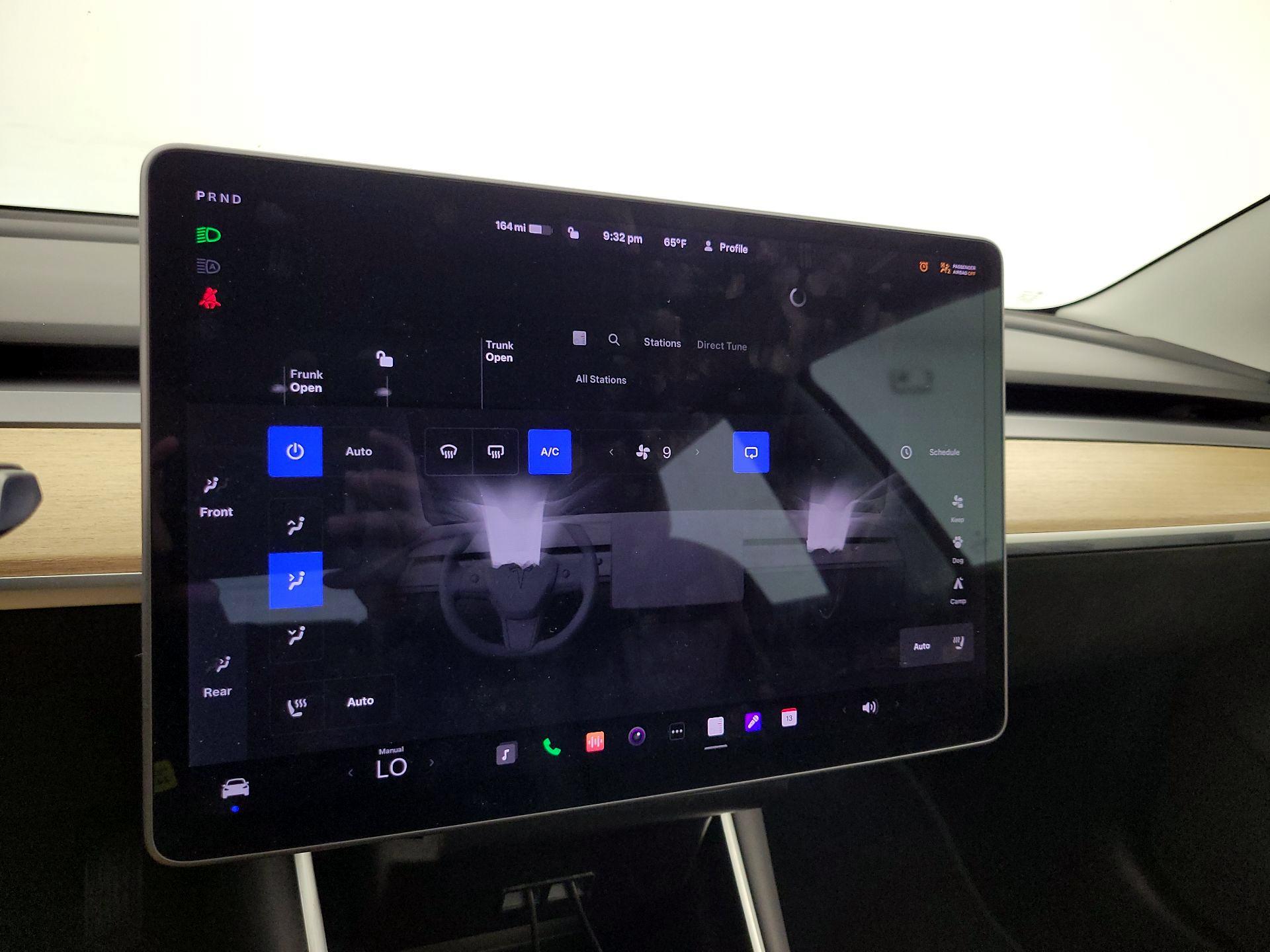 Thumbnail: 2019 Tesla Model 3 - 16