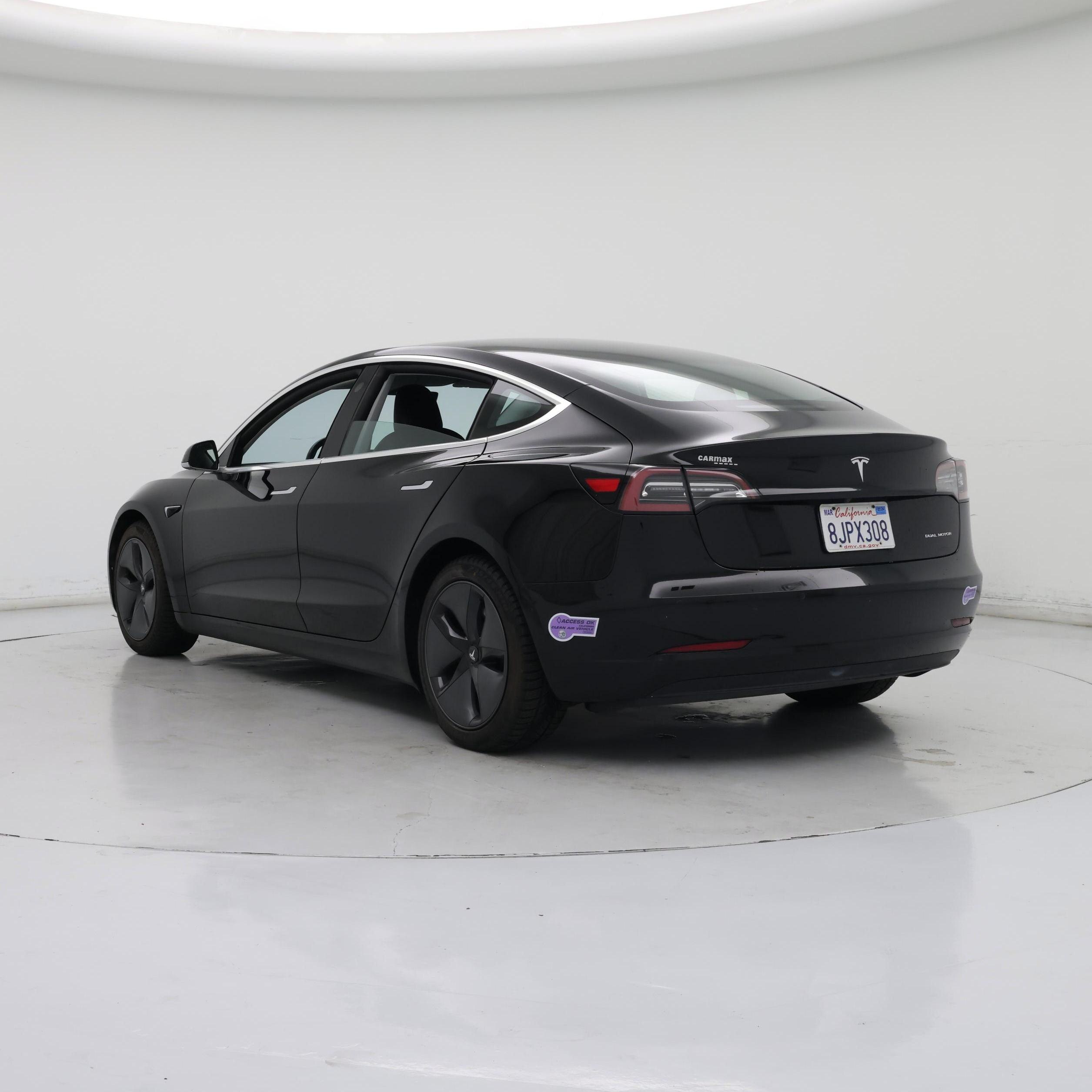 Thumbnail: 2019 Tesla Model 3 - 2