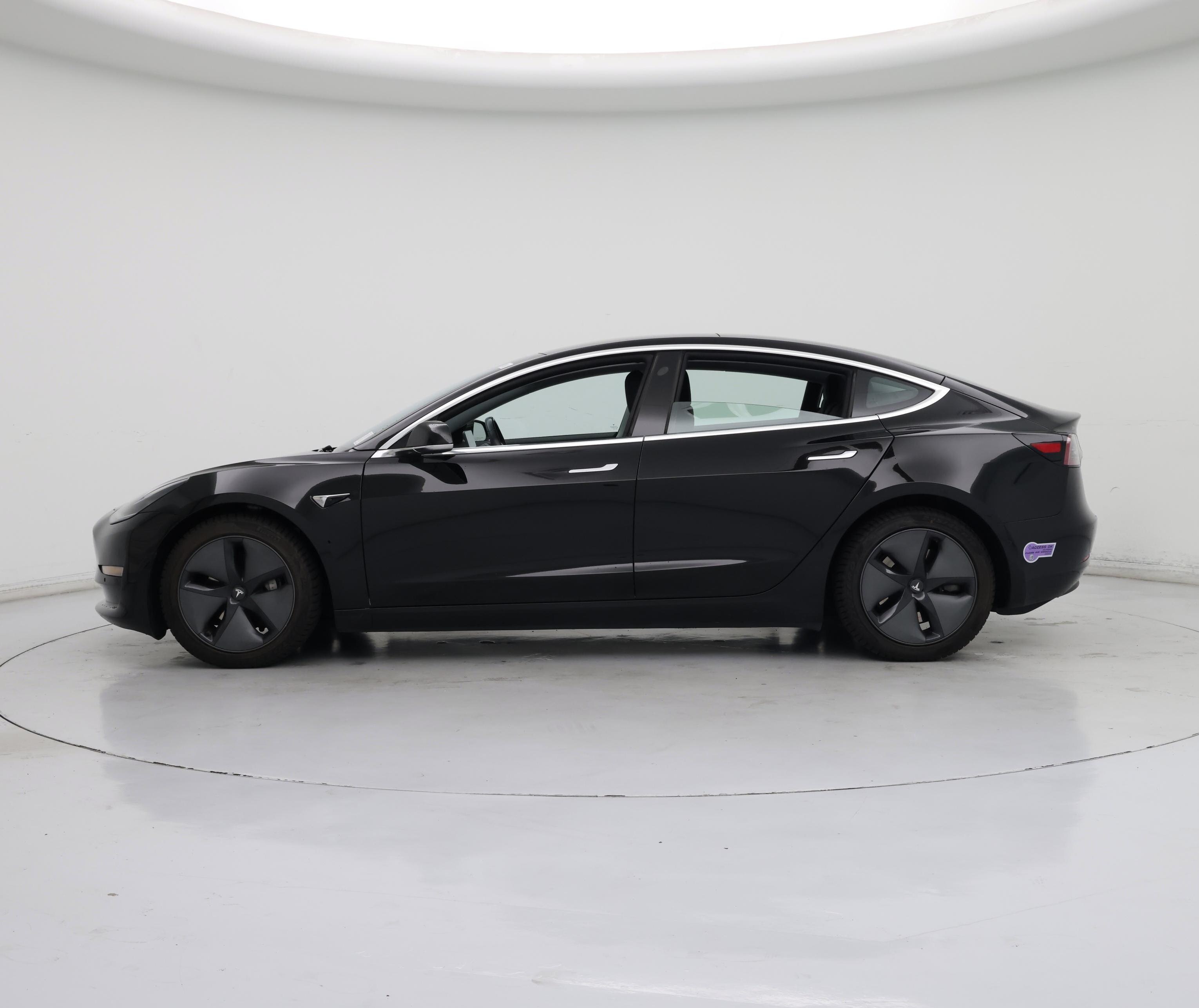 Thumbnail: 2019 Tesla Model 3 - 3