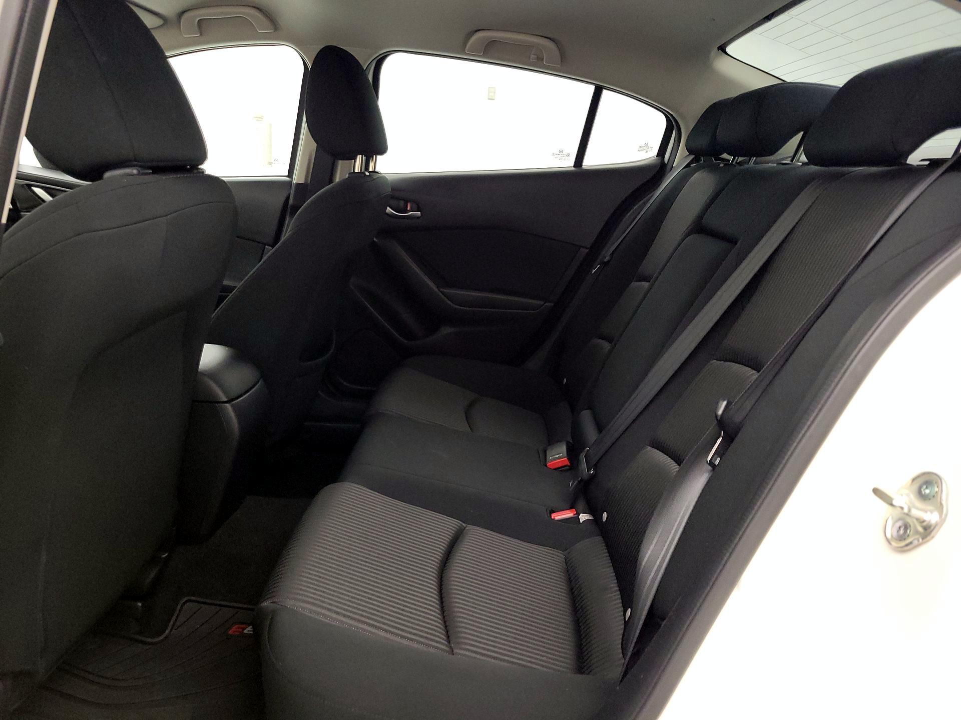 Thumbnail: 2014 Mazda Mazda3 - 18