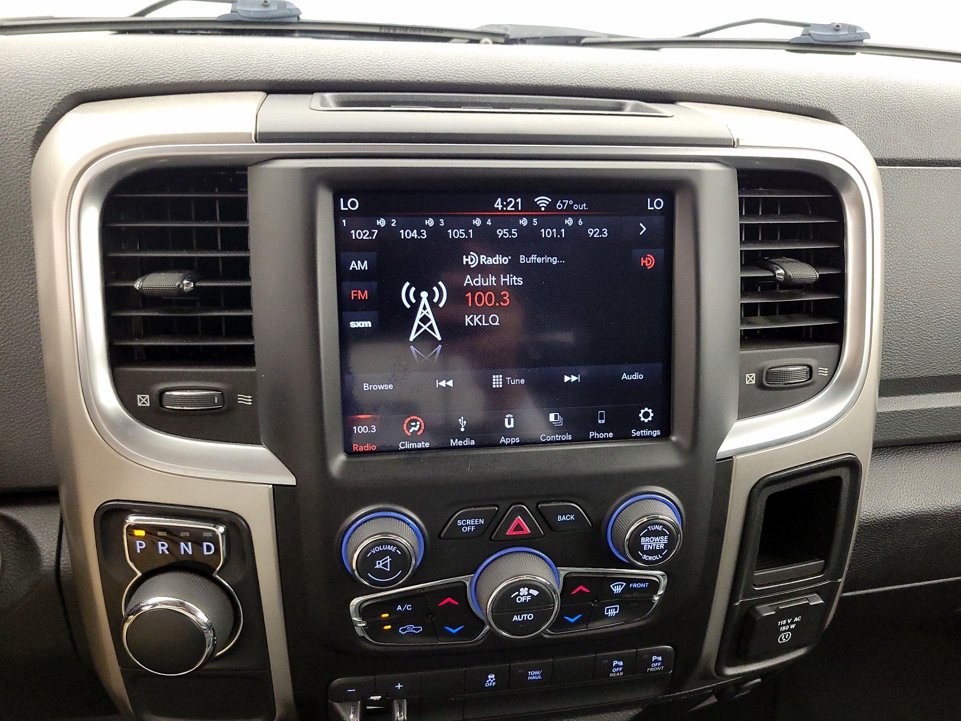 Thumbnail: 2019 RAM 1500 Classic - 15