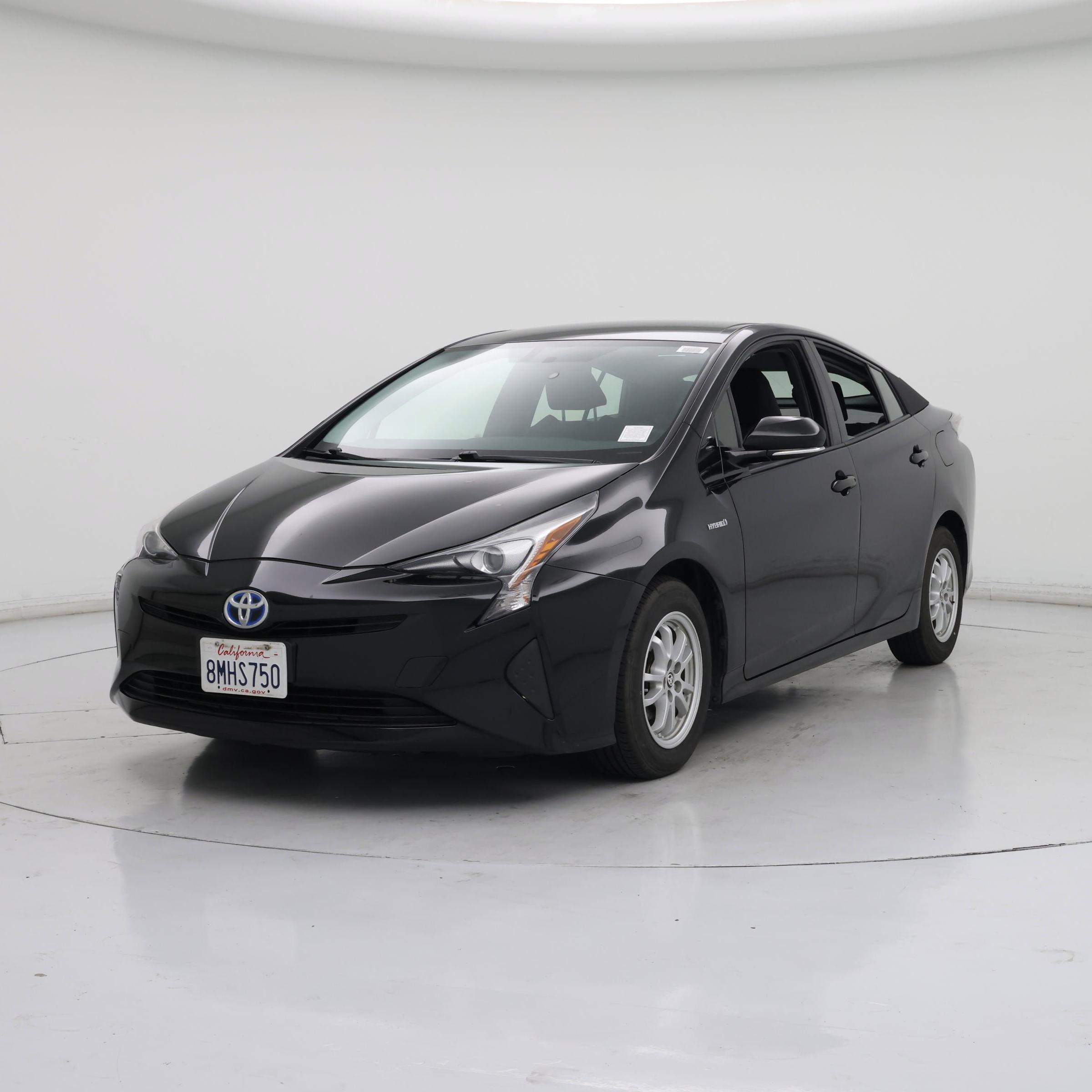 Thumbnail: 2016 Toyota Prius - 4