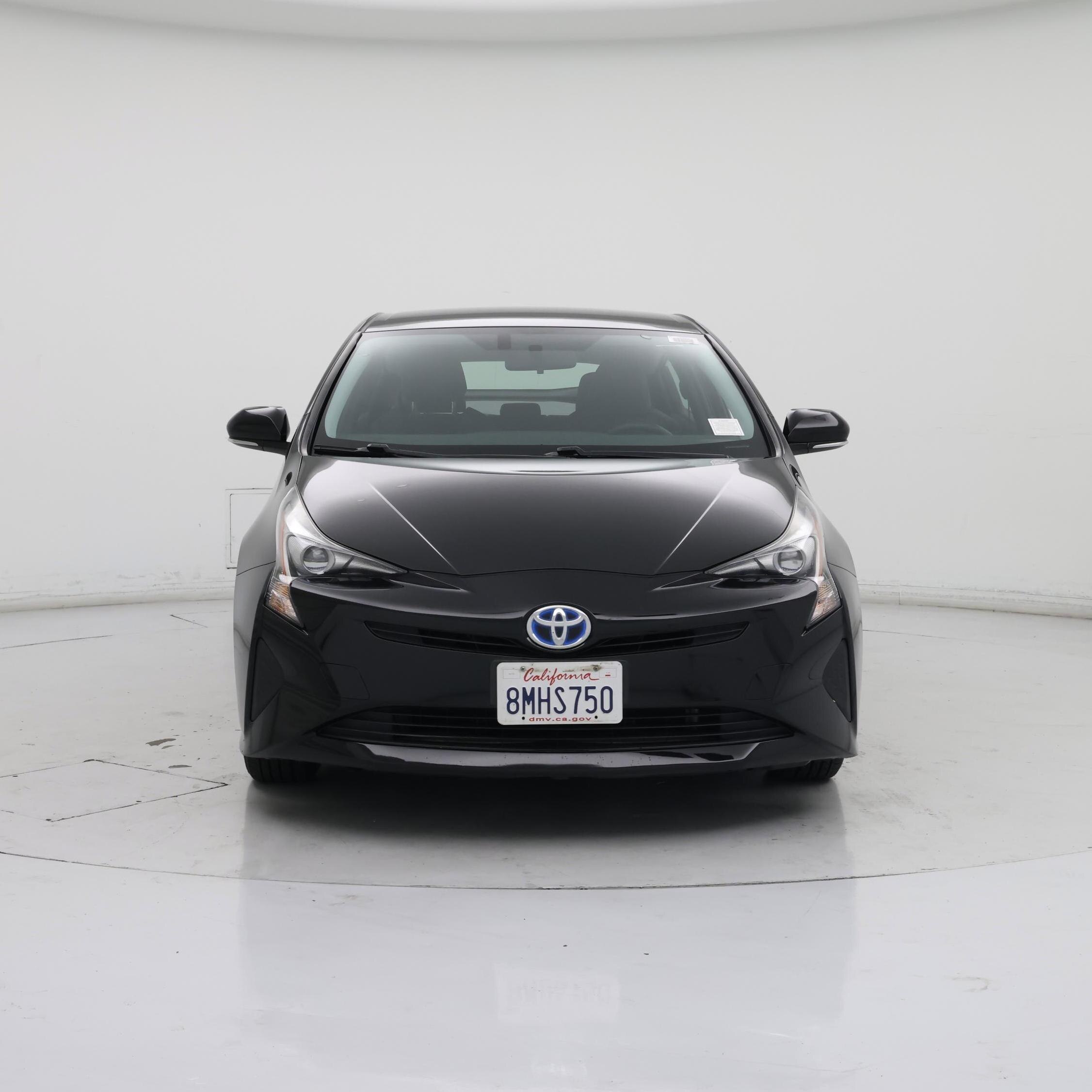 Thumbnail: 2016 Toyota Prius - 5