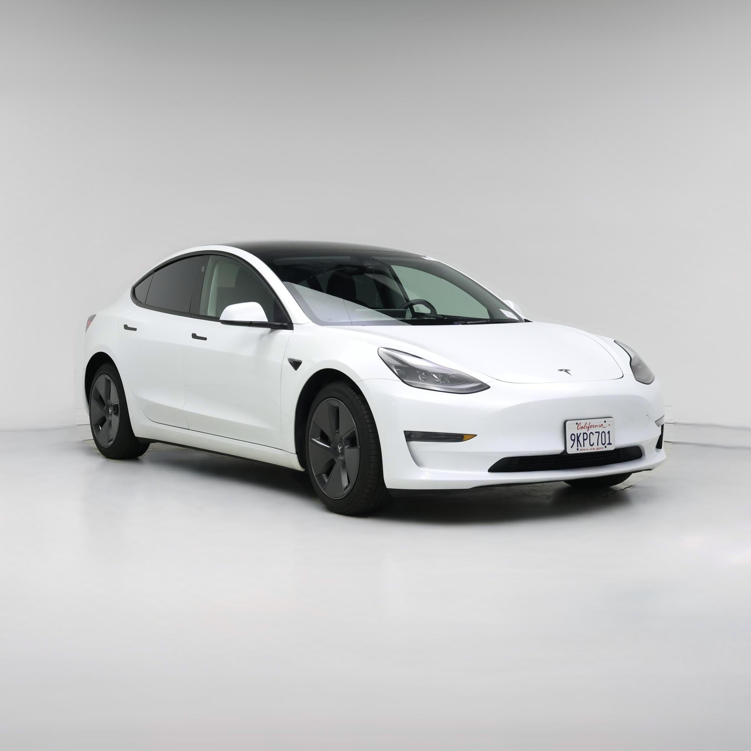 Thumbnail: 2023 Tesla Model 3 - 1