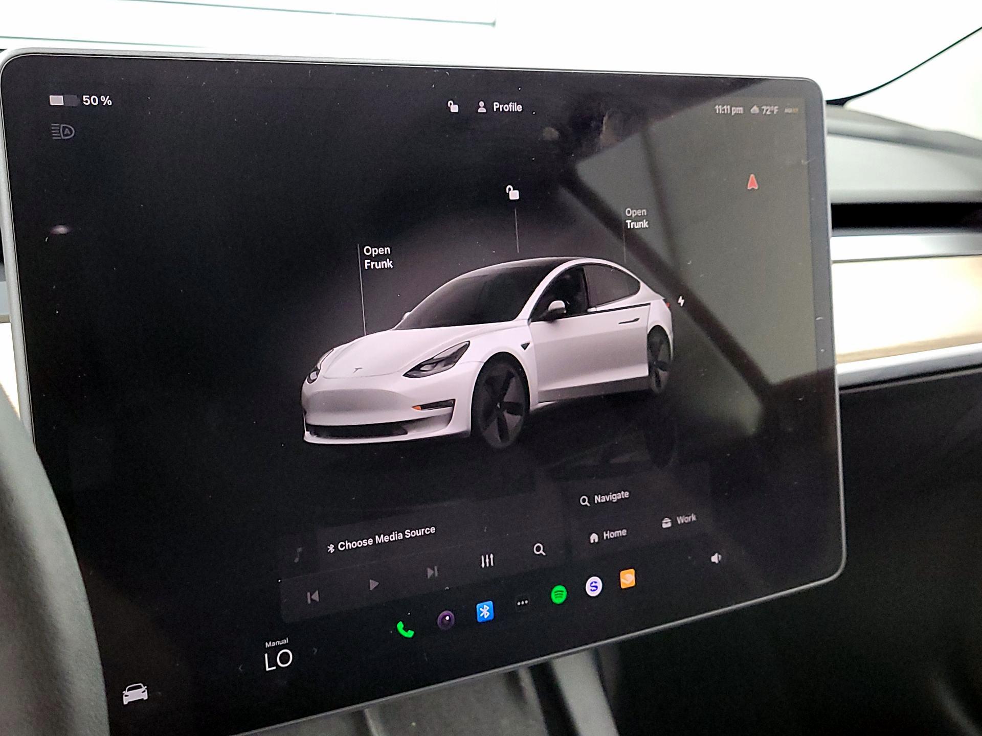 Thumbnail: 2023 Tesla Model 3 - 13