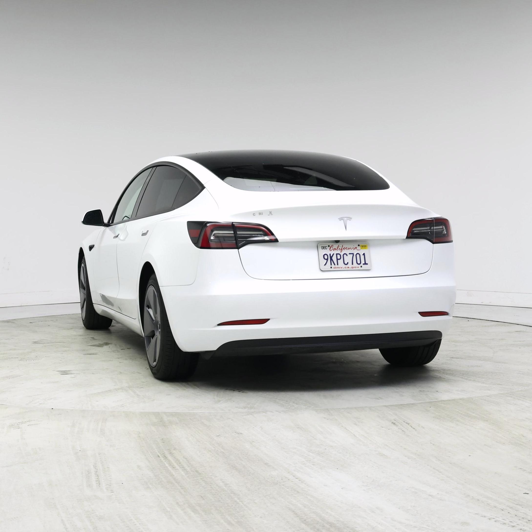 Thumbnail: 2023 Tesla Model 3 - 6