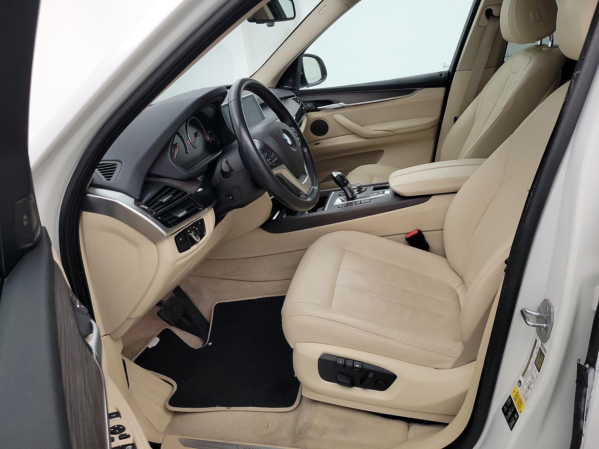 Thumbnail: 2015 BMW X5 - 11