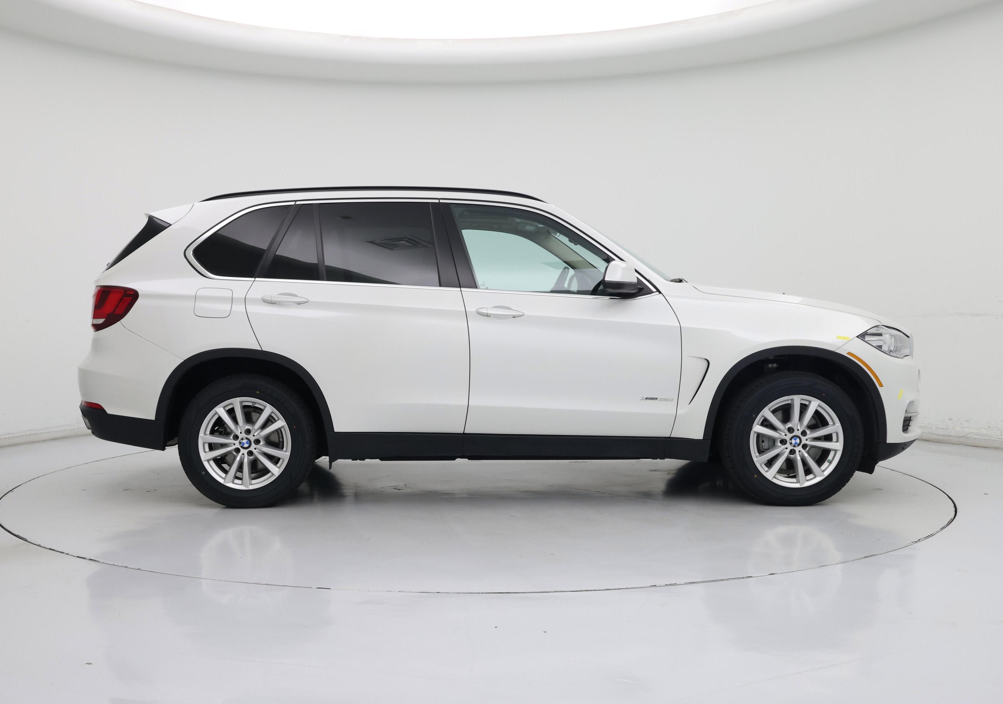 Thumbnail: 2015 BMW X5 - 7