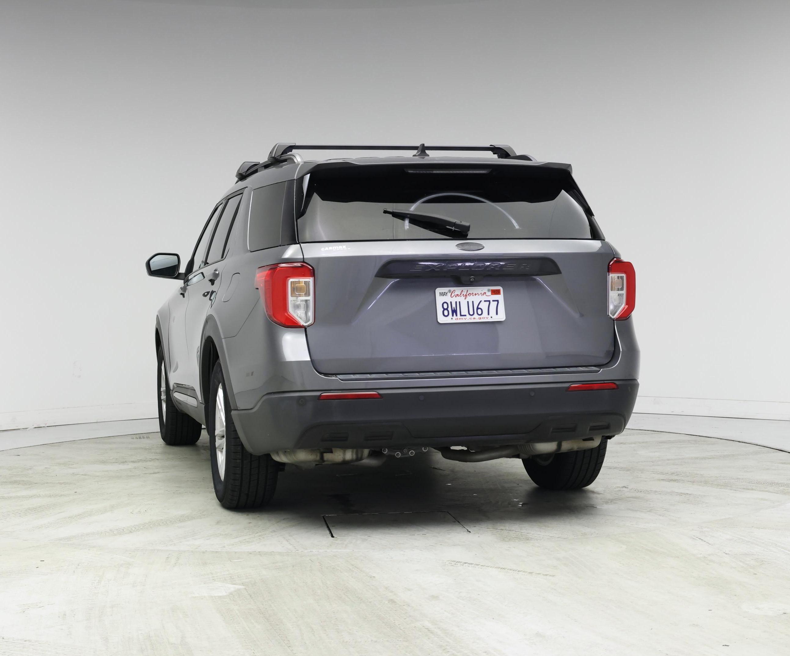 Thumbnail: 2021 Ford Explorer - 6