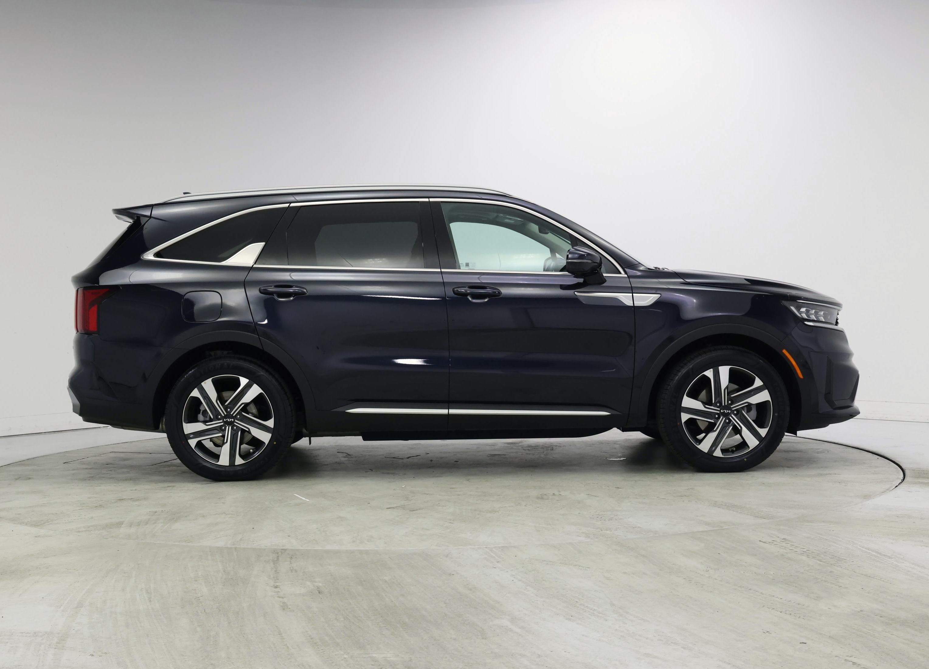 Thumbnail: 2023 Kia Sorento - 7