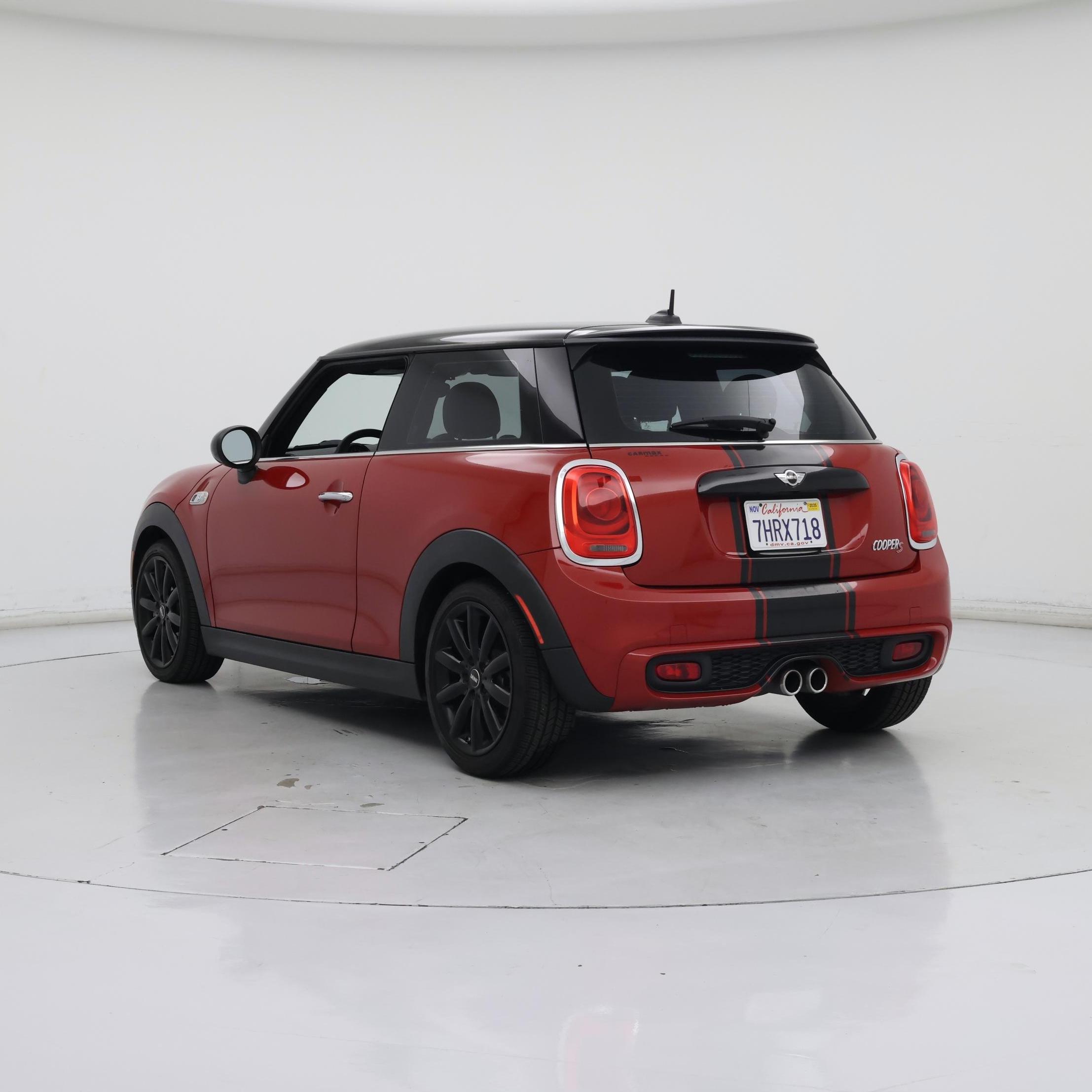 Thumbnail: 2015 MINI Cooper Hardtop - 2