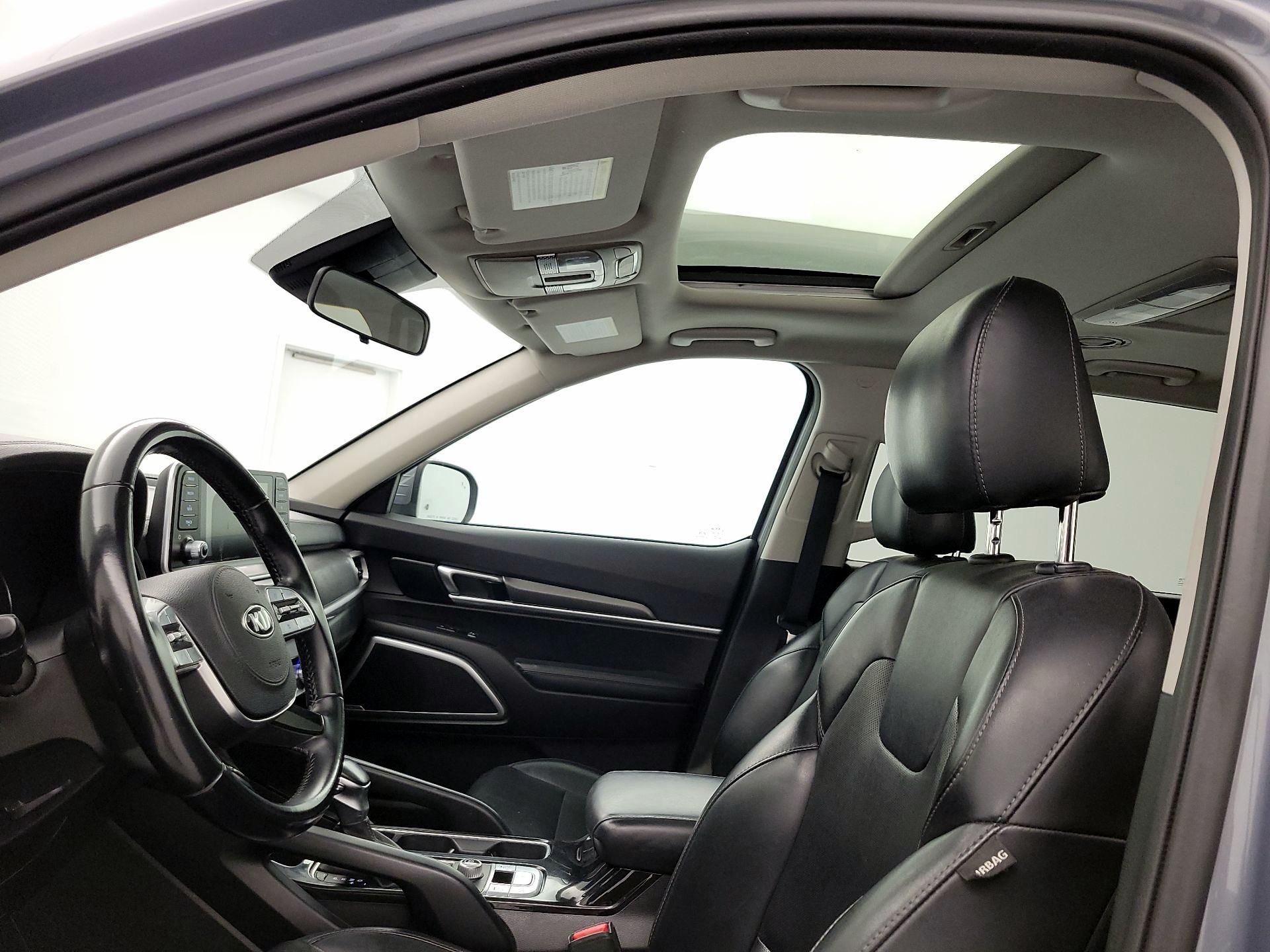 Thumbnail: 2020 Kia Telluride - 19