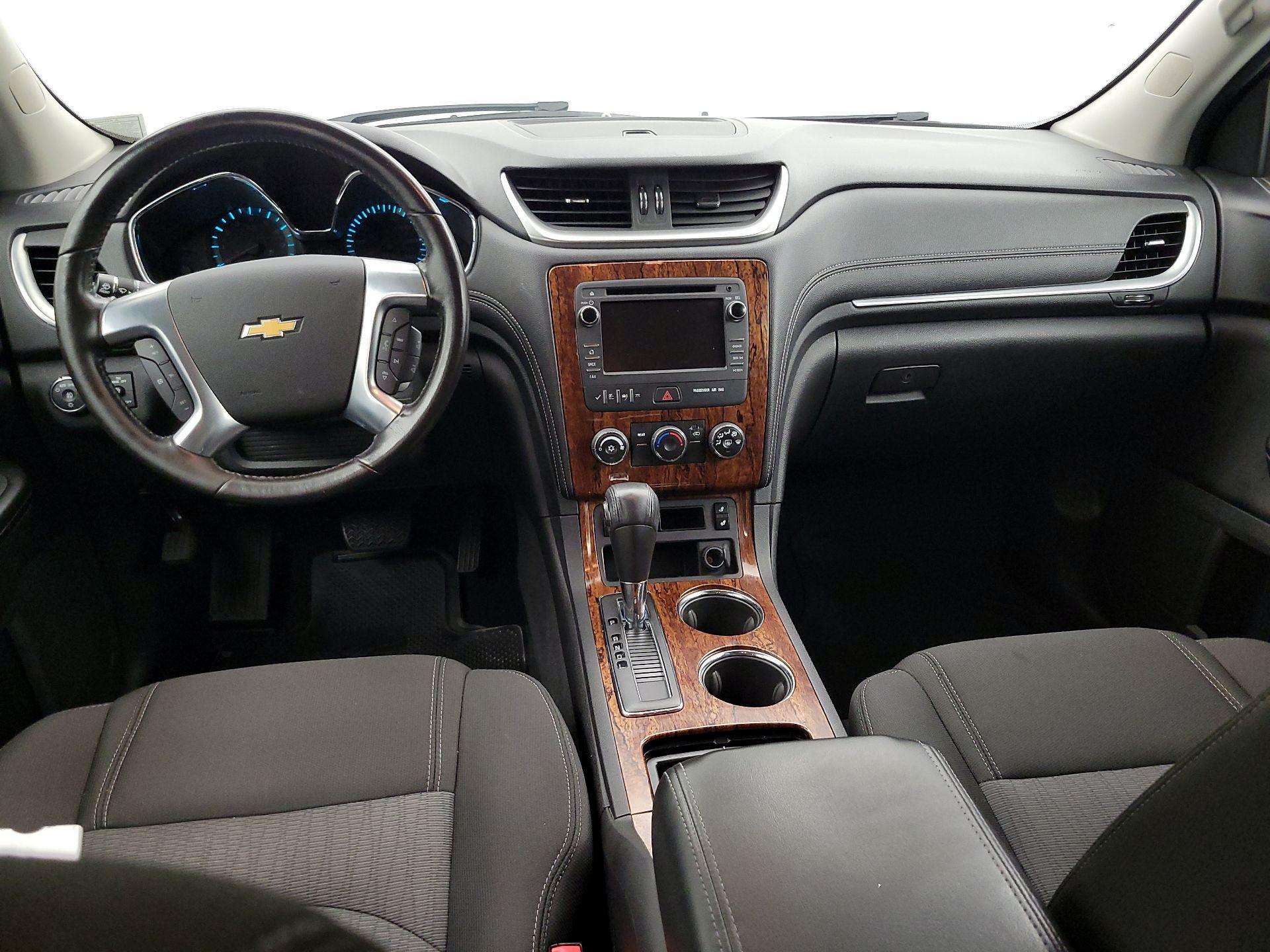 Thumbnail: 2014 Chevrolet Traverse - 9