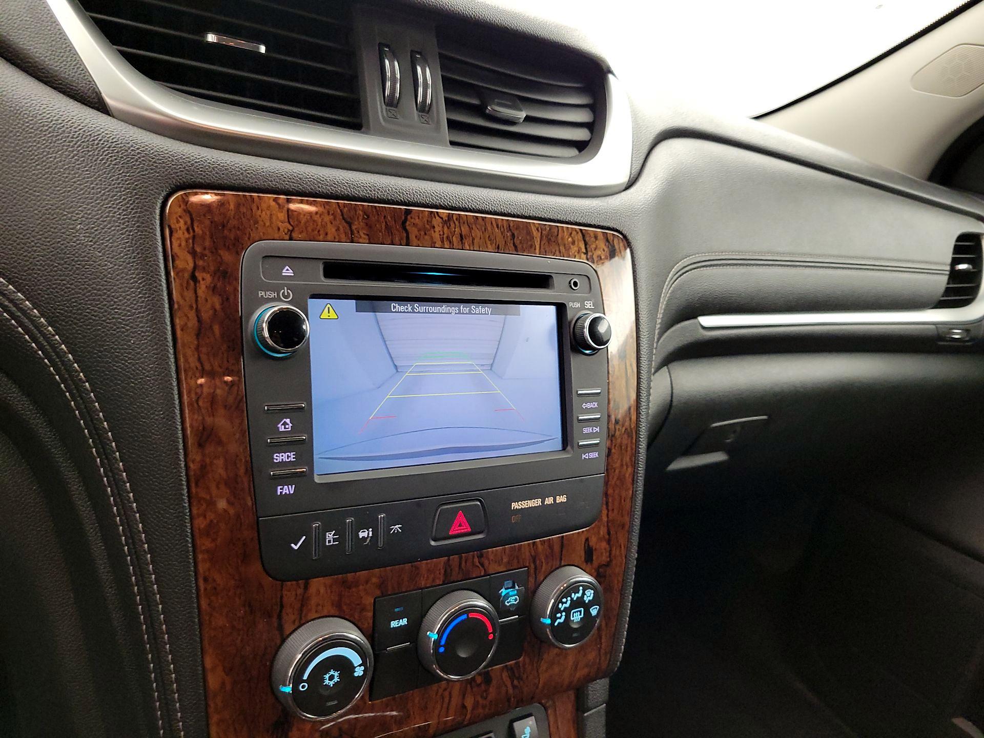Thumbnail: 2014 Chevrolet Traverse - 14