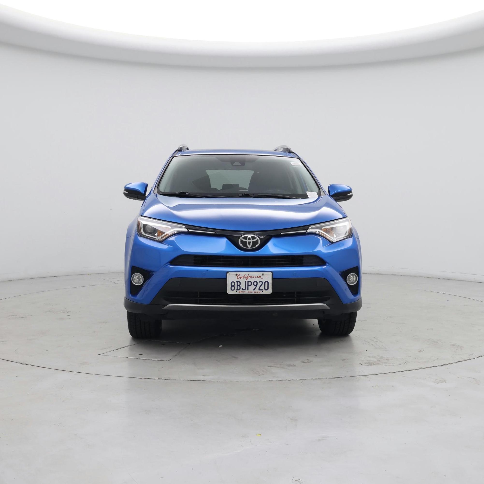 Thumbnail: 2017 Toyota RAV4 - 5