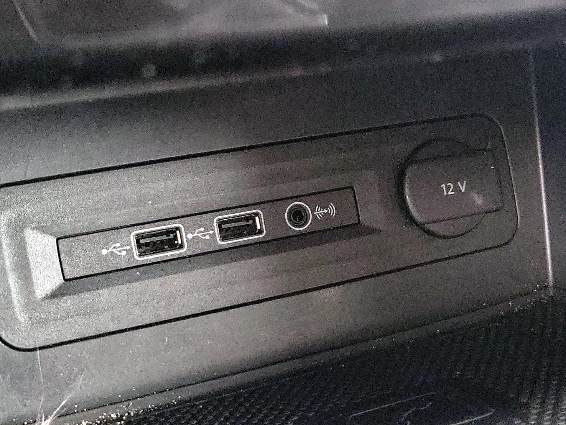 Thumbnail: 2021 Volkswagen Atlas - 19