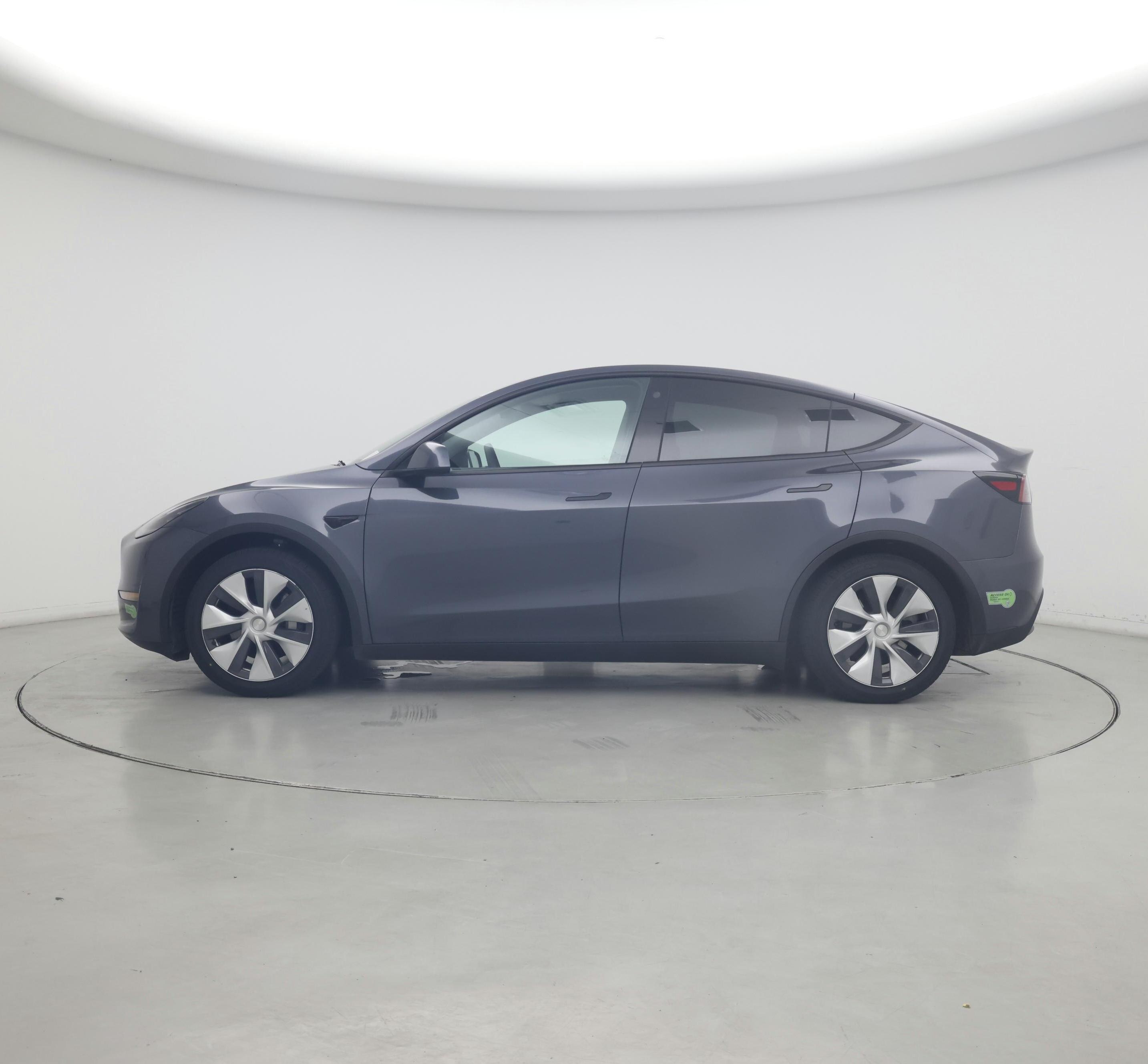 Thumbnail: 2023 Tesla Model Y - 3
