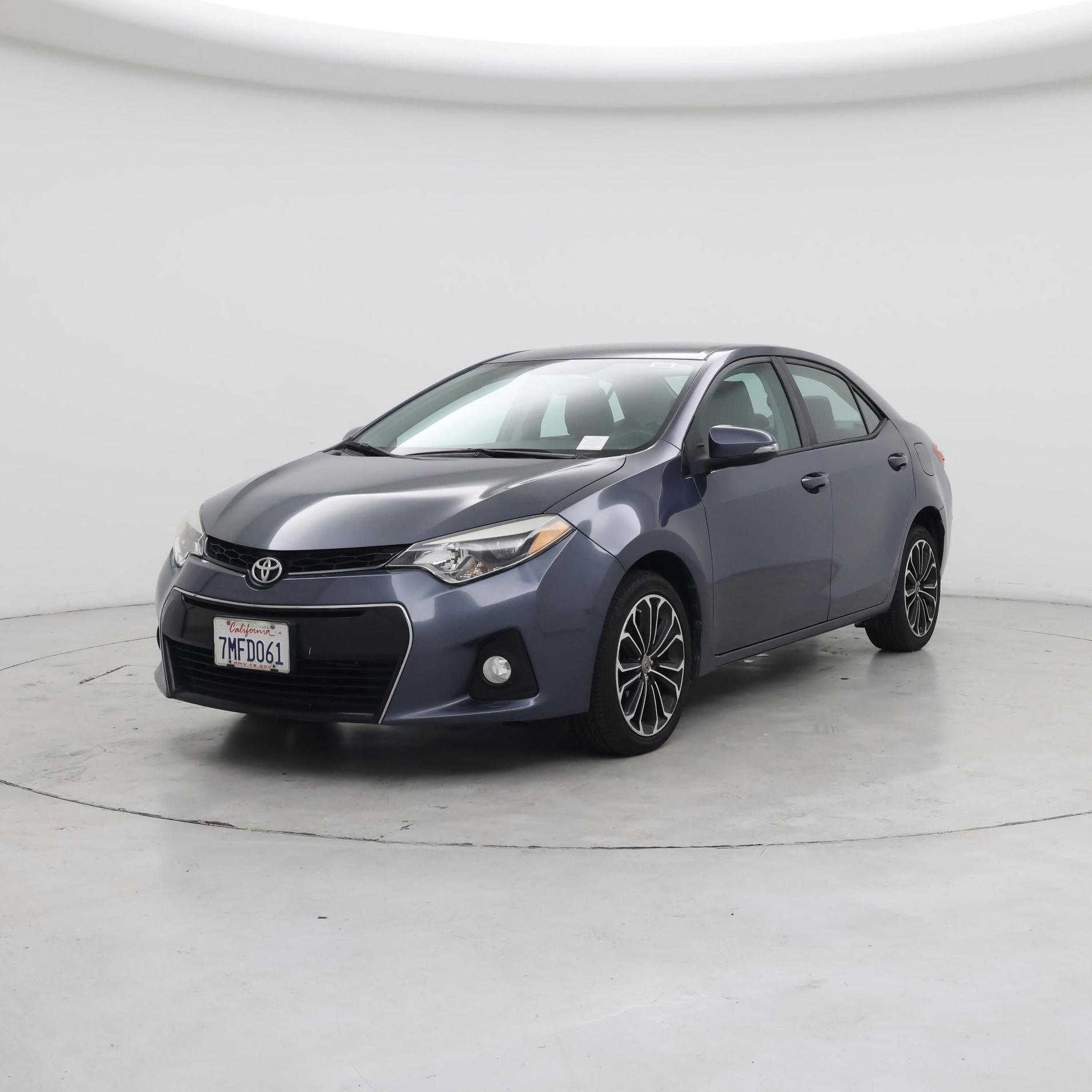 Thumbnail: 2015 Toyota Corolla - 4
