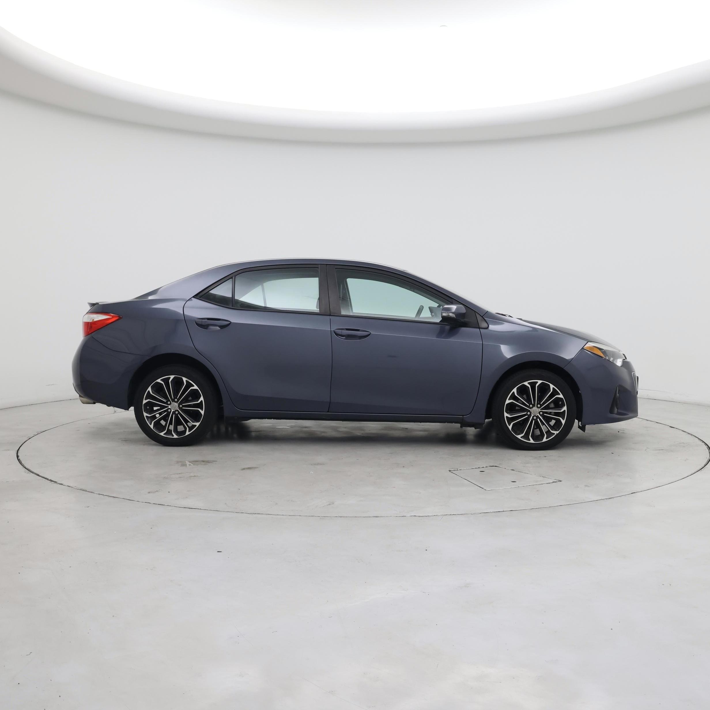 Thumbnail: 2015 Toyota Corolla - 7
