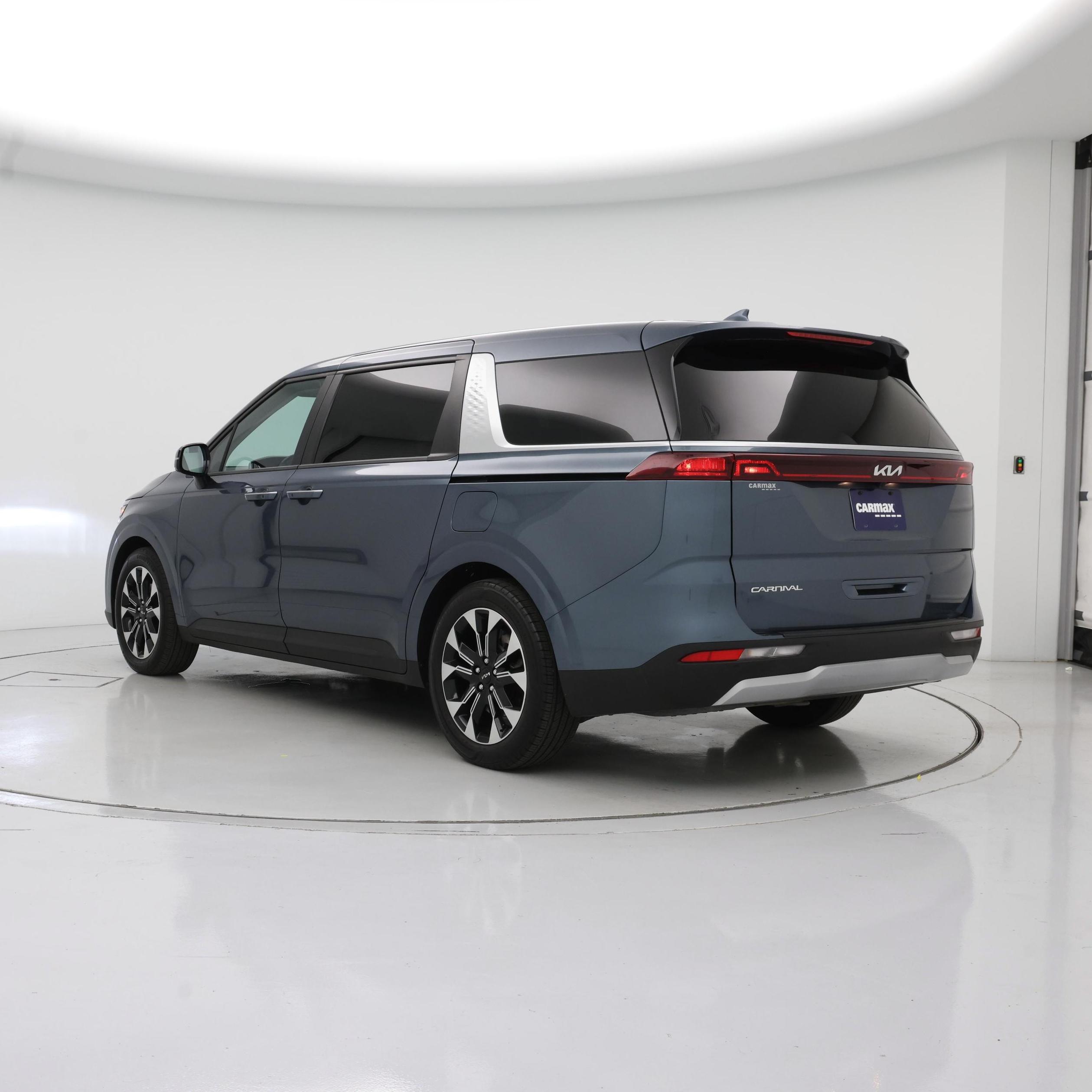 Thumbnail: 2024 Kia Carnival - 2