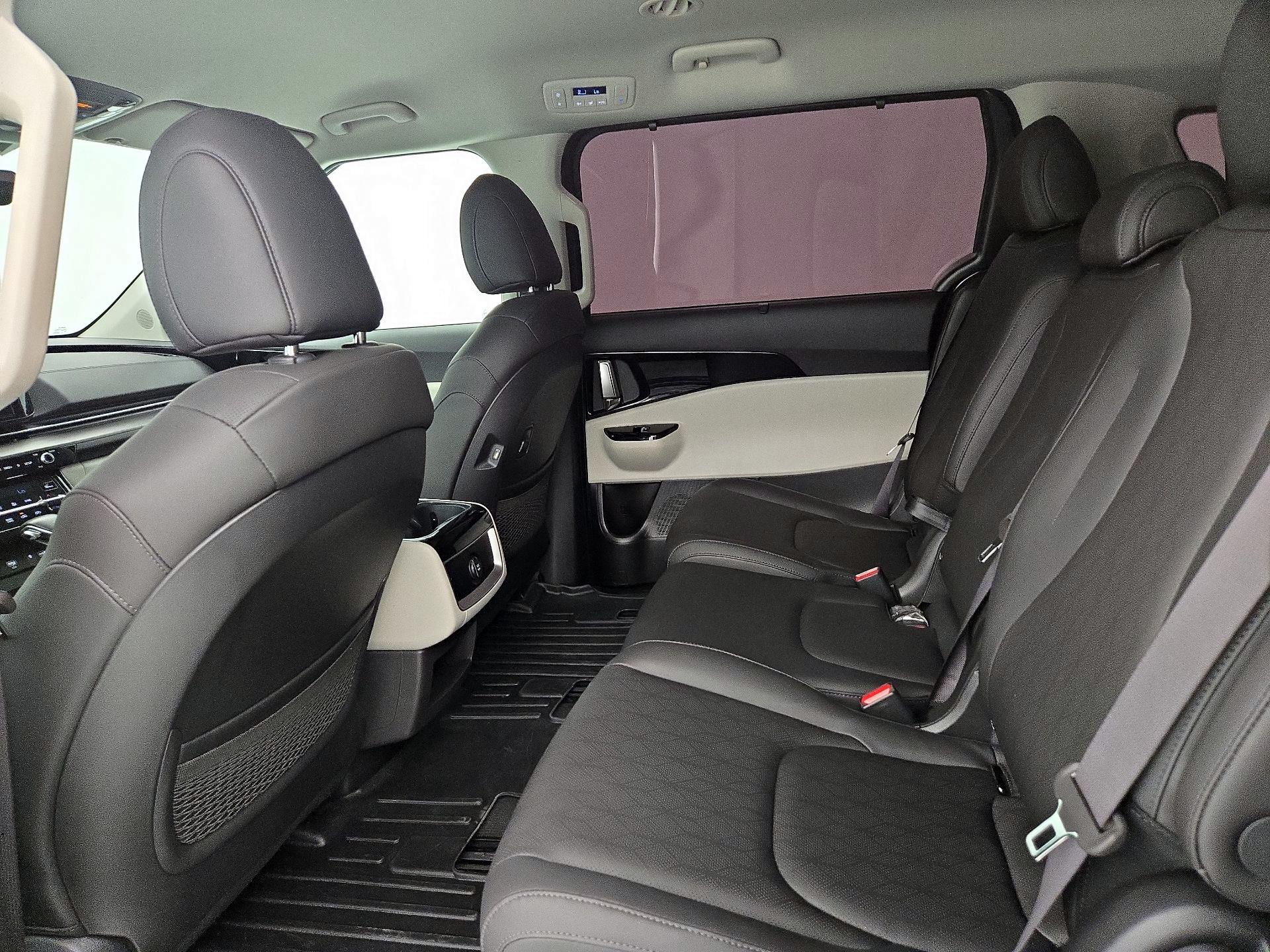 Thumbnail: 2024 Kia Carnival - 20