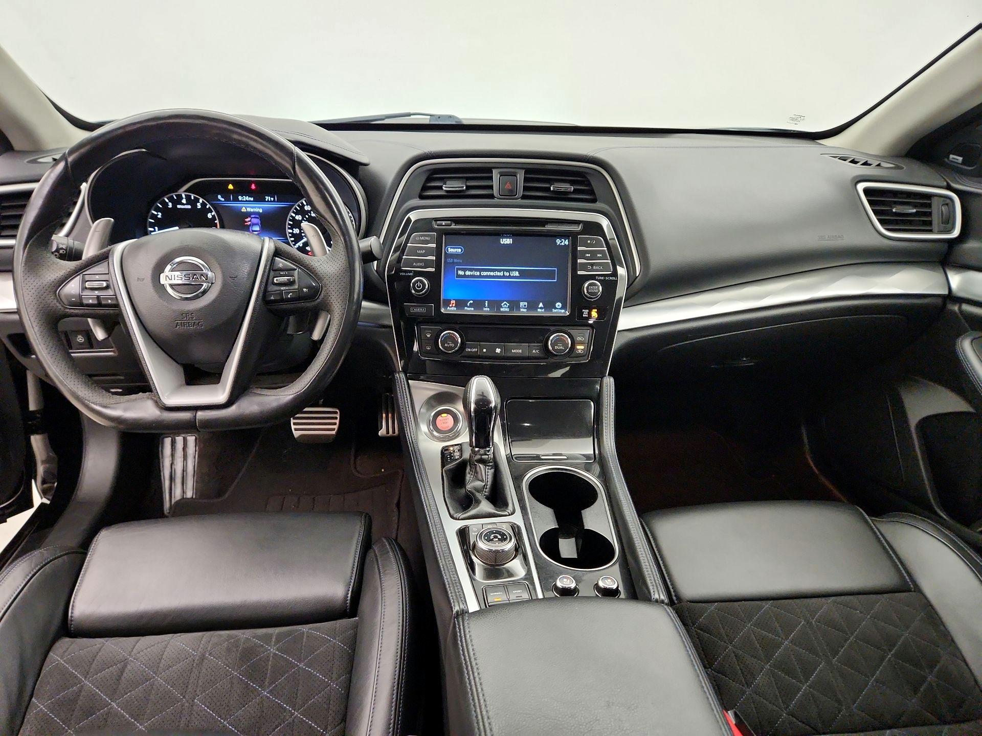 Thumbnail: 2017 Nissan Maxima - 9