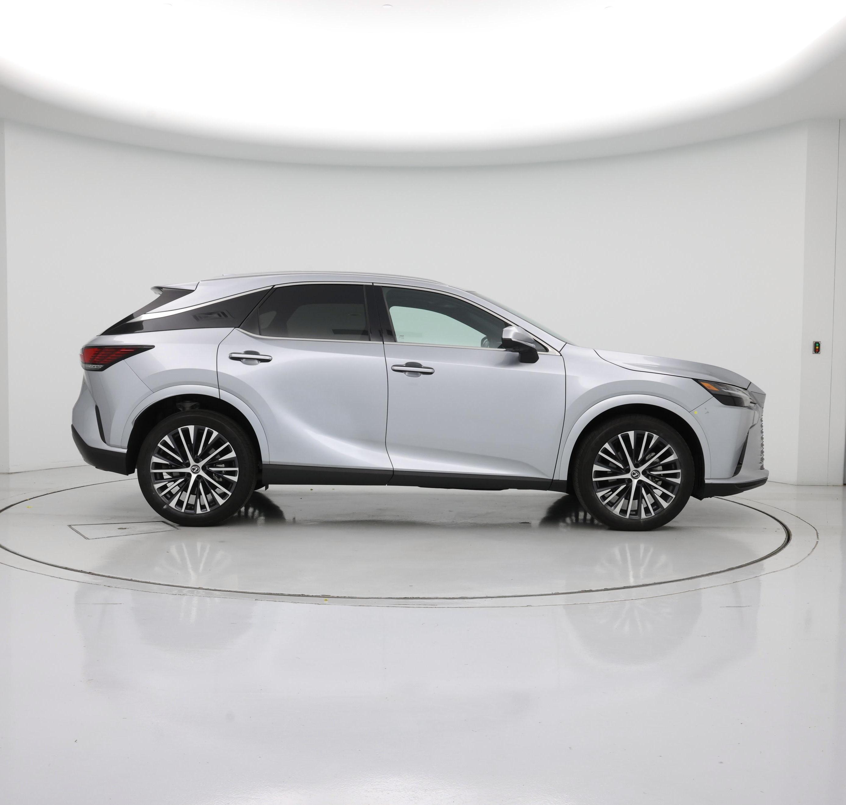 Thumbnail: 2023 Lexus RX - 7