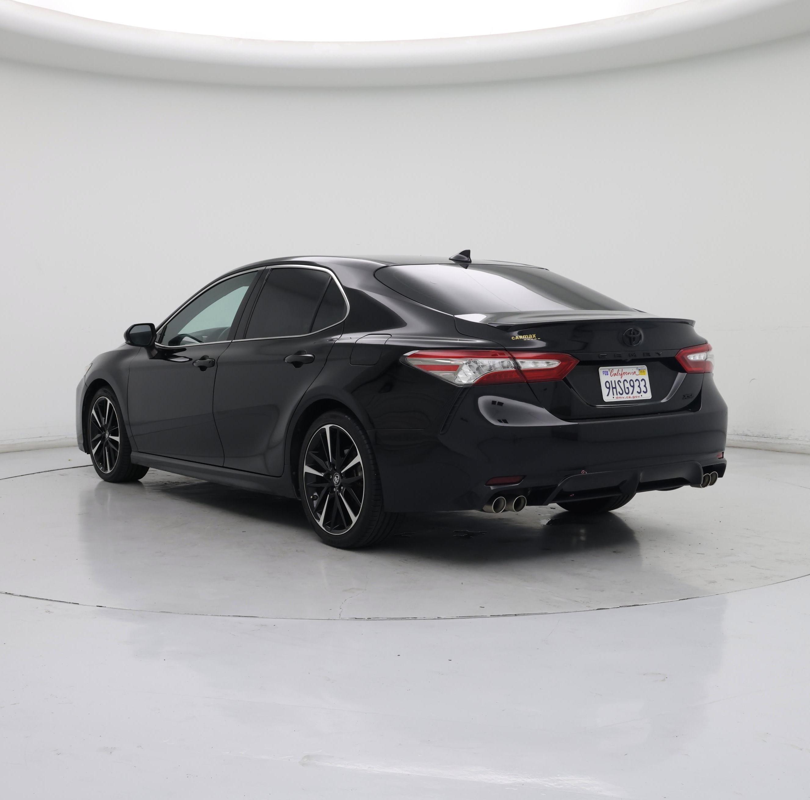 Thumbnail: 2018 Toyota Camry - 2