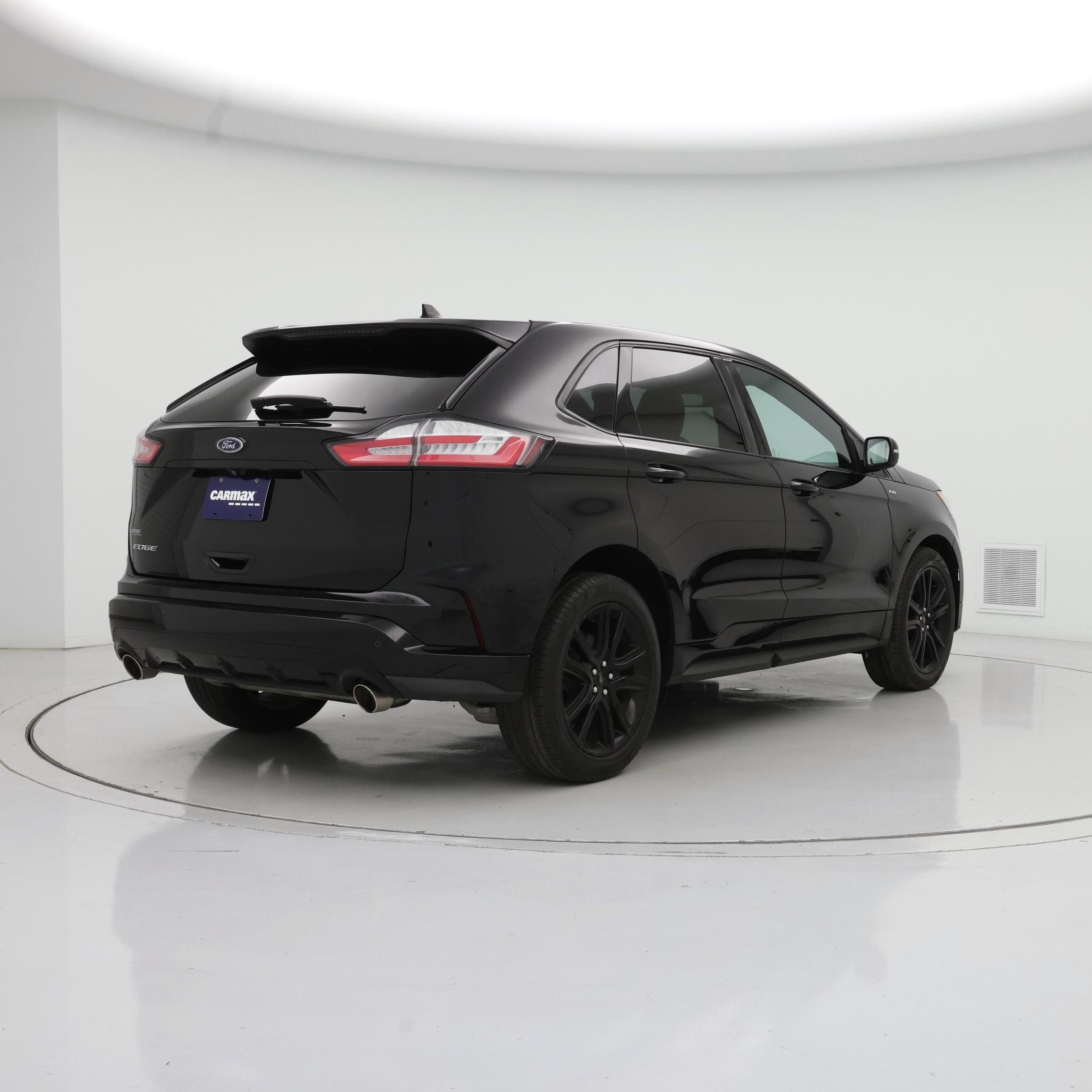 Thumbnail: 2020 Ford Edge - 8