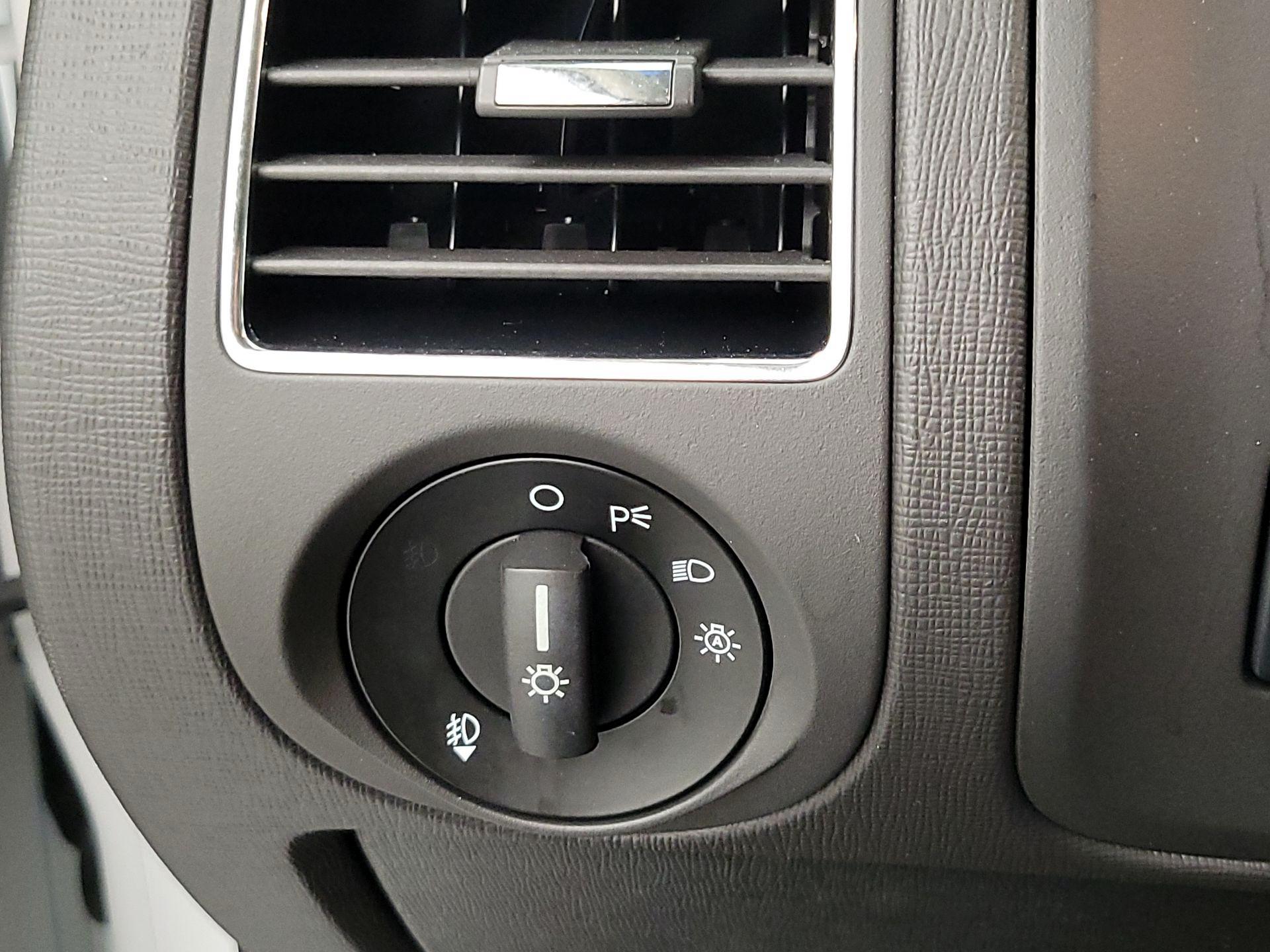 Thumbnail: 2015 Ford Flex - 13