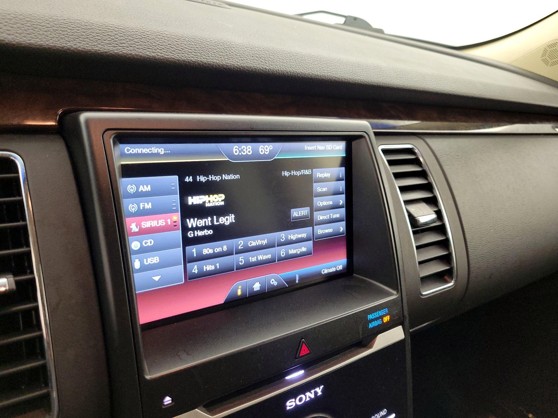 Thumbnail: 2015 Ford Flex - 15