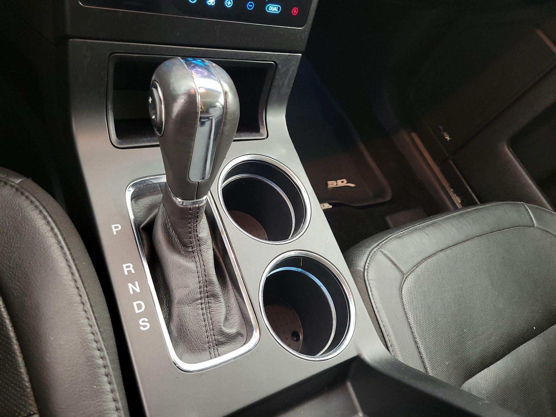 Thumbnail: 2015 Ford Flex - 17