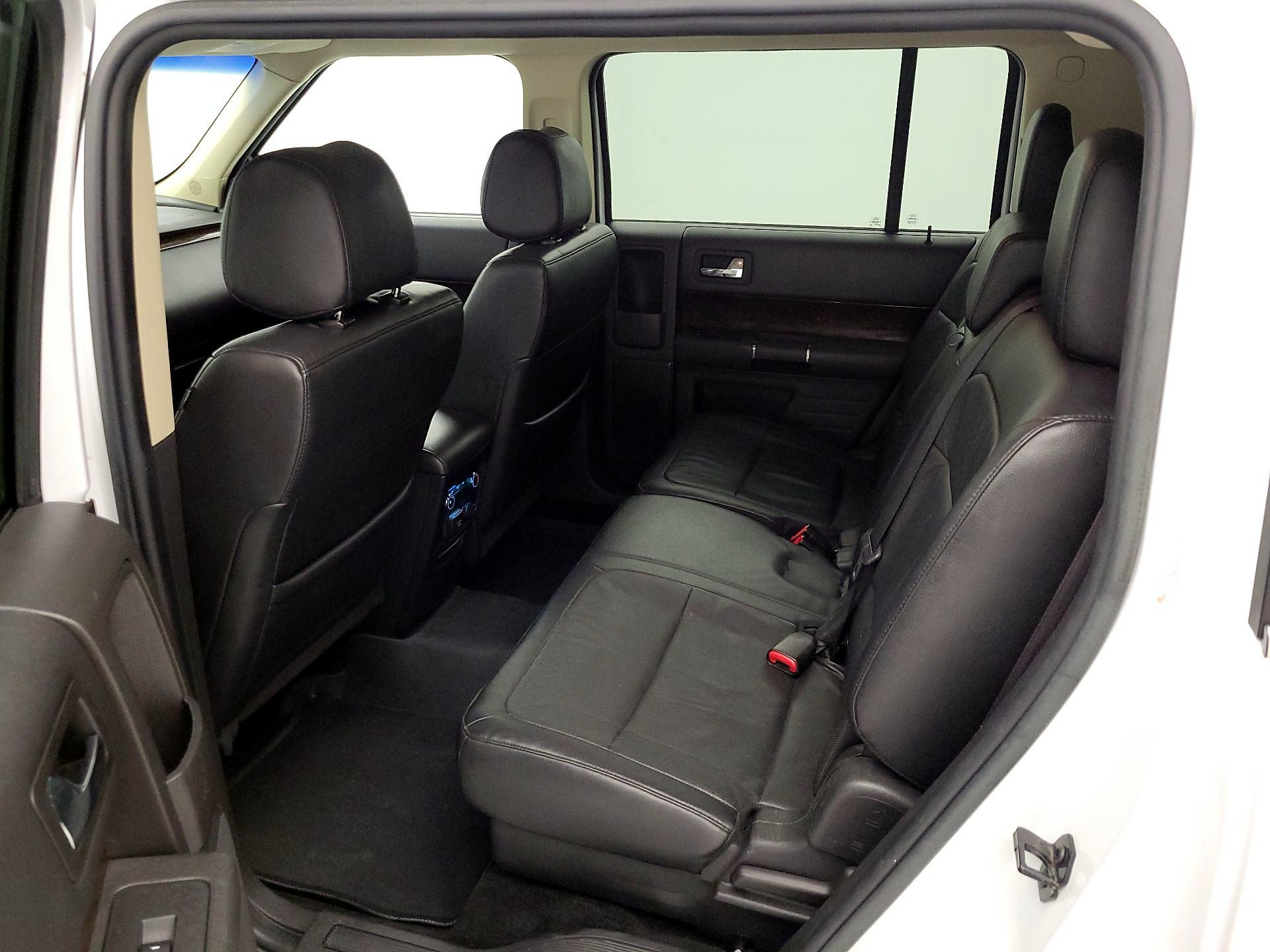Thumbnail: 2015 Ford Flex - 18