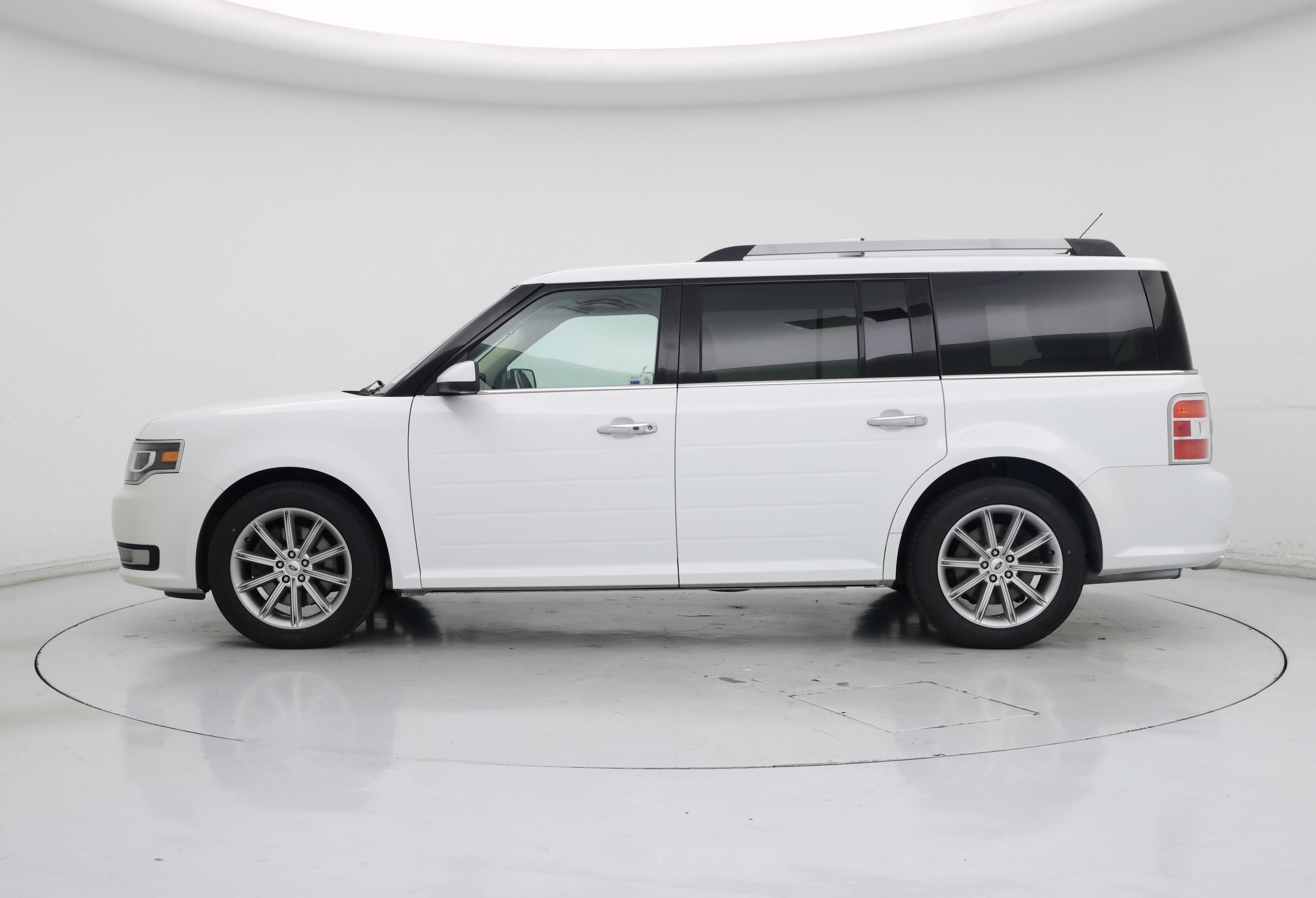 Thumbnail: 2015 Ford Flex - 3