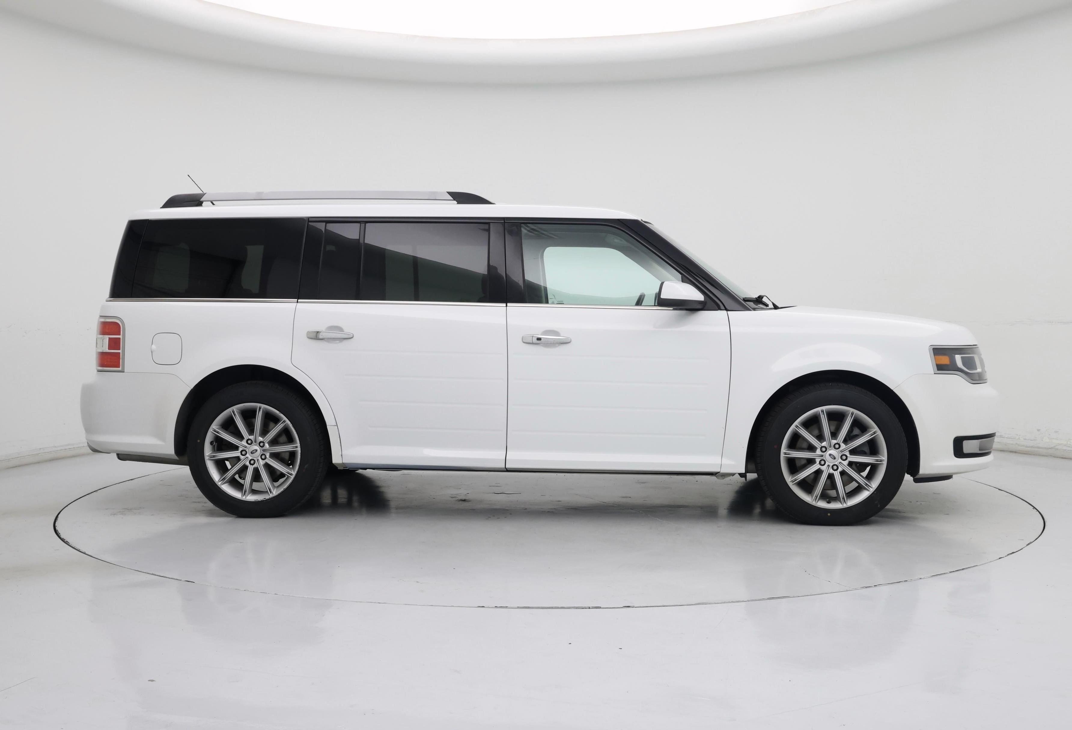 Thumbnail: 2015 Ford Flex - 7