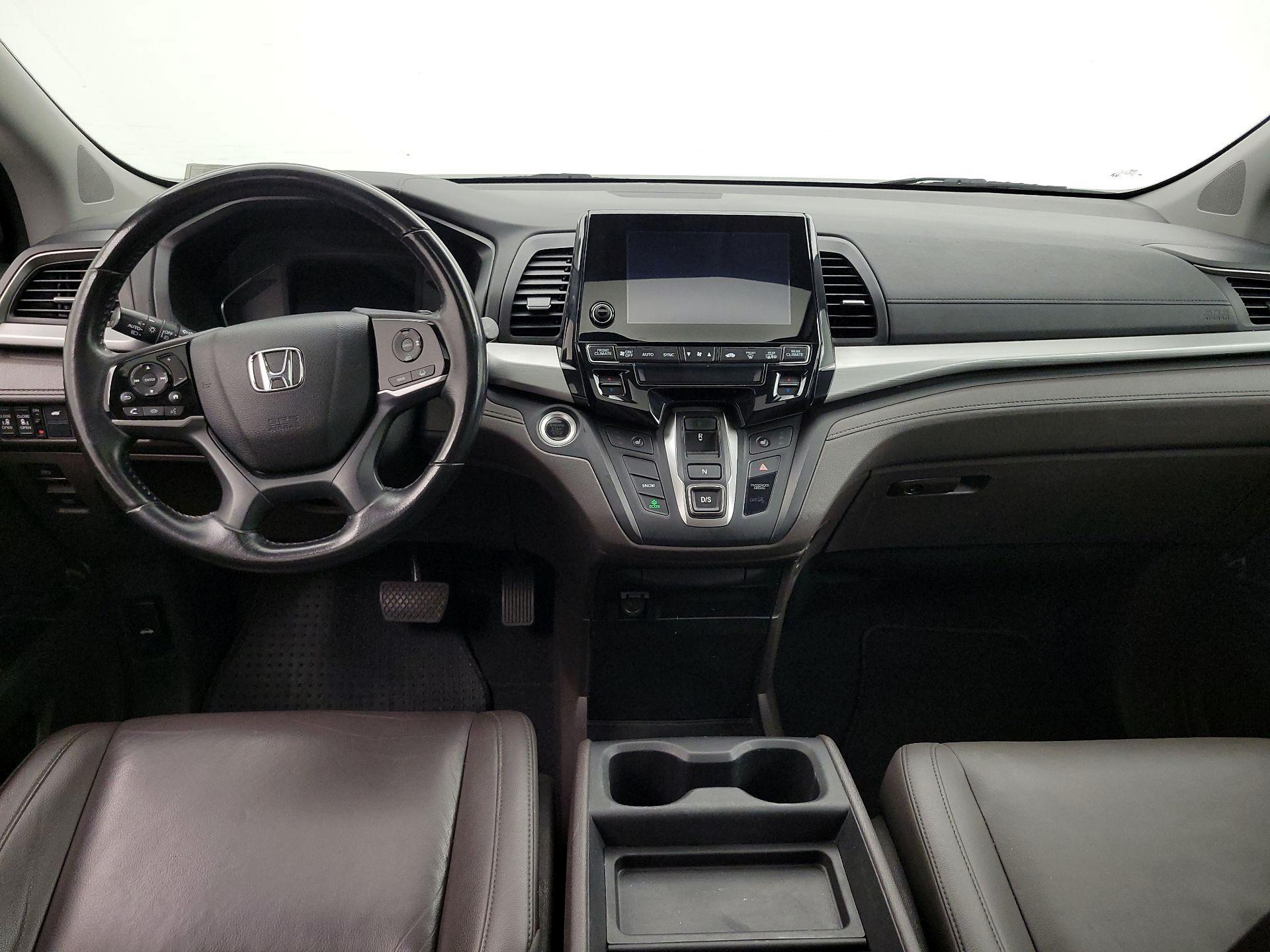 Thumbnail: 2018 Honda Odyssey - 9