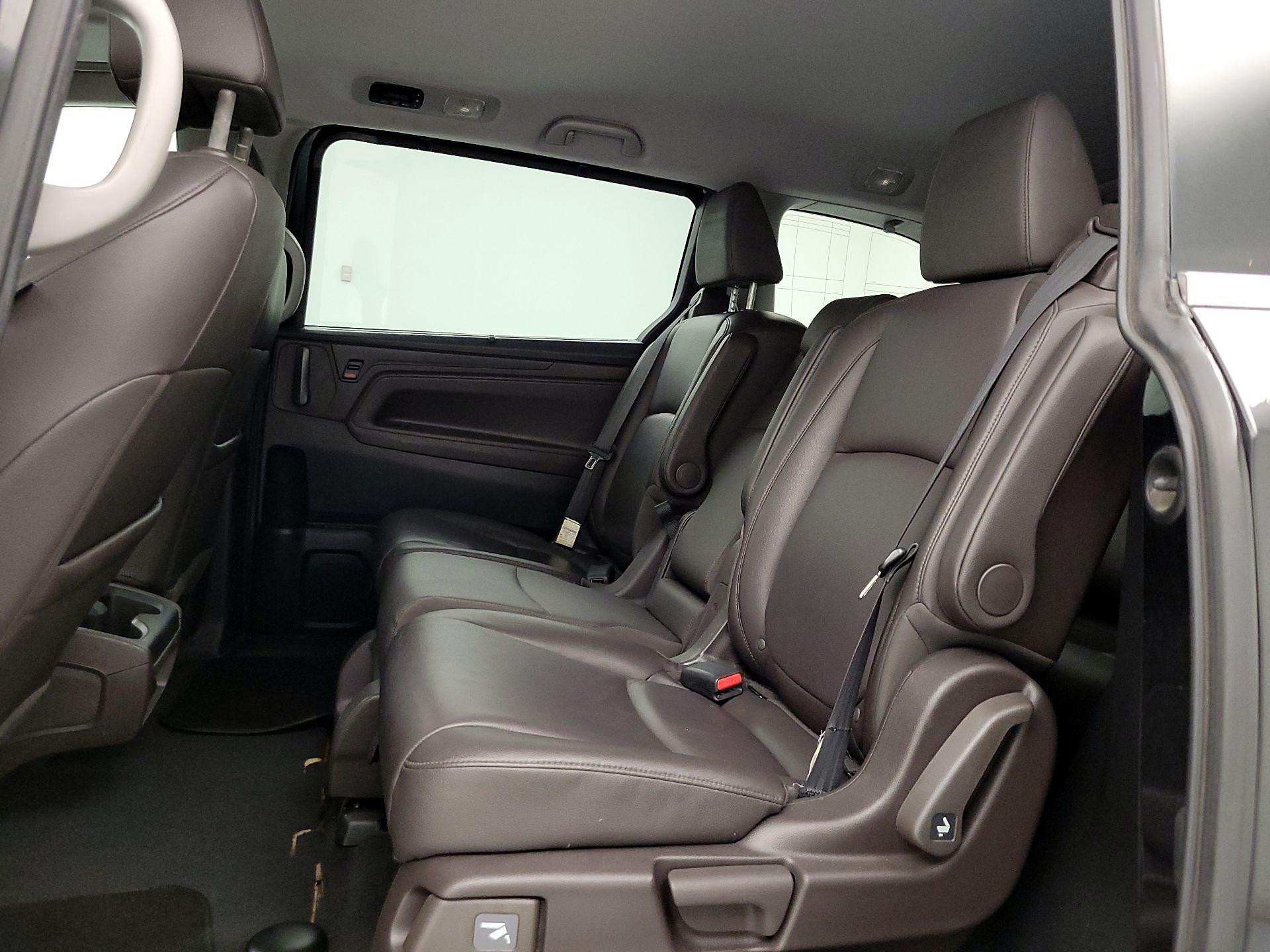 Thumbnail: 2018 Honda Odyssey - 20