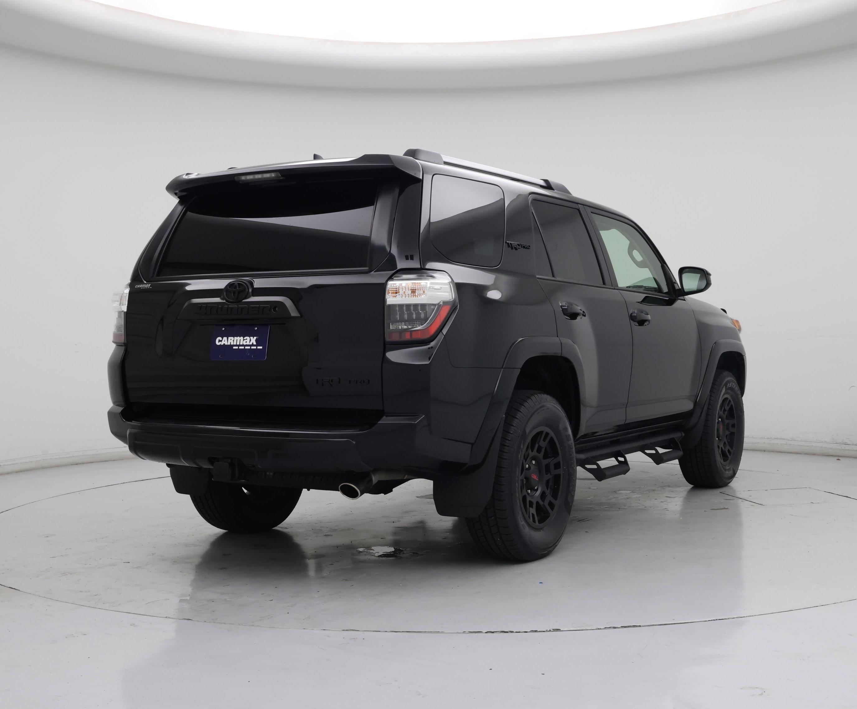 Thumbnail: 2018 Toyota 4Runner - 8