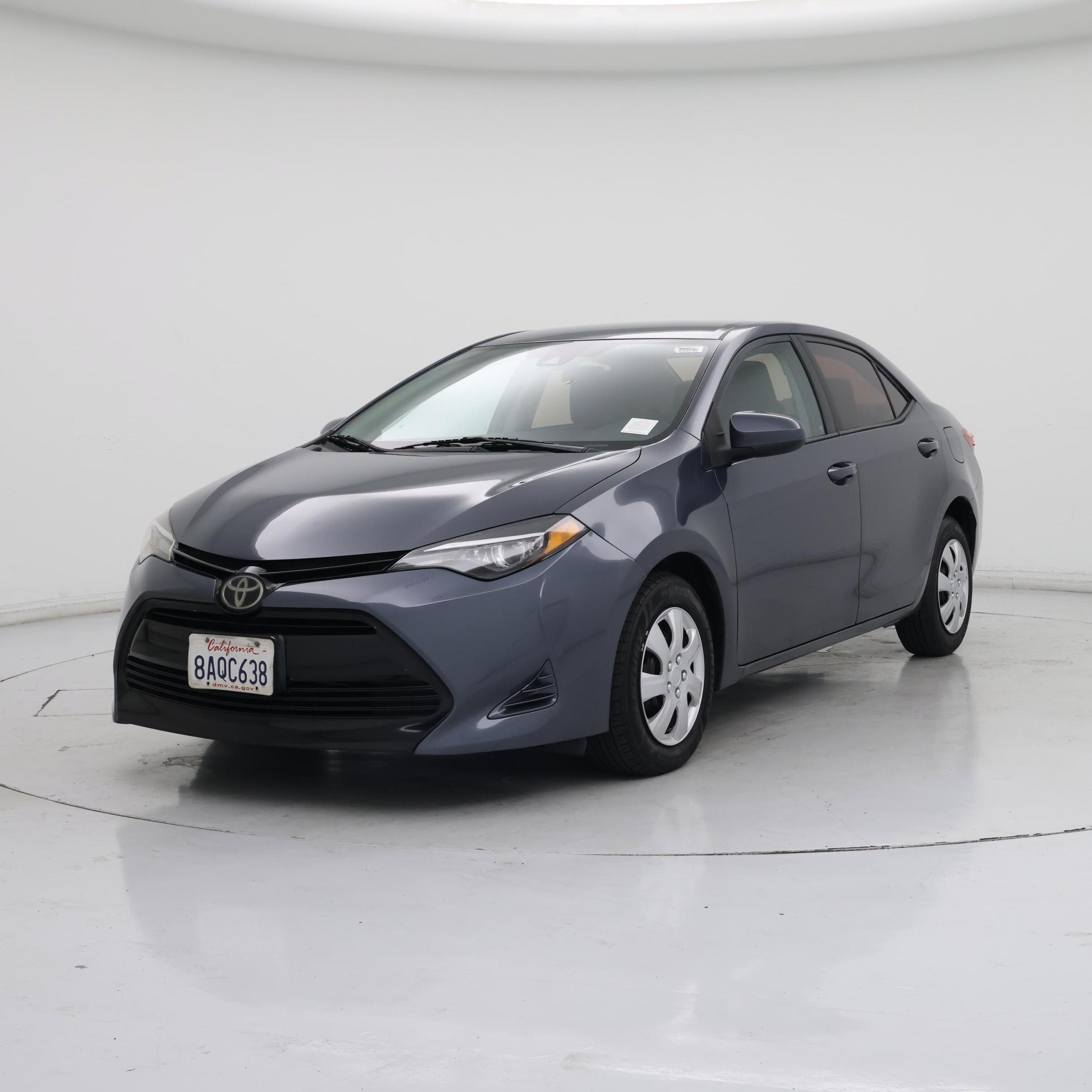 Thumbnail: 2017 Toyota Corolla - 4