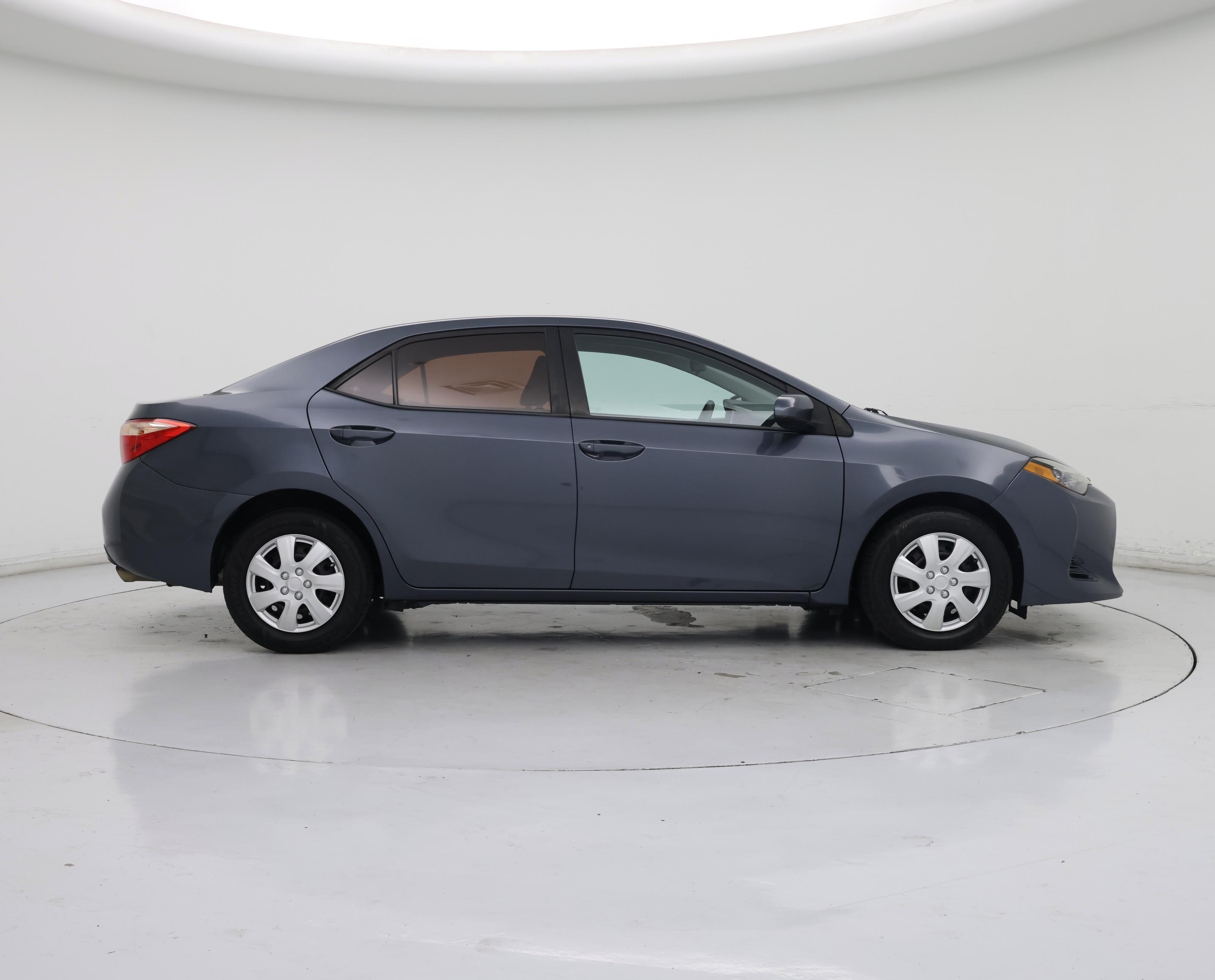 Thumbnail: 2017 Toyota Corolla - 7
