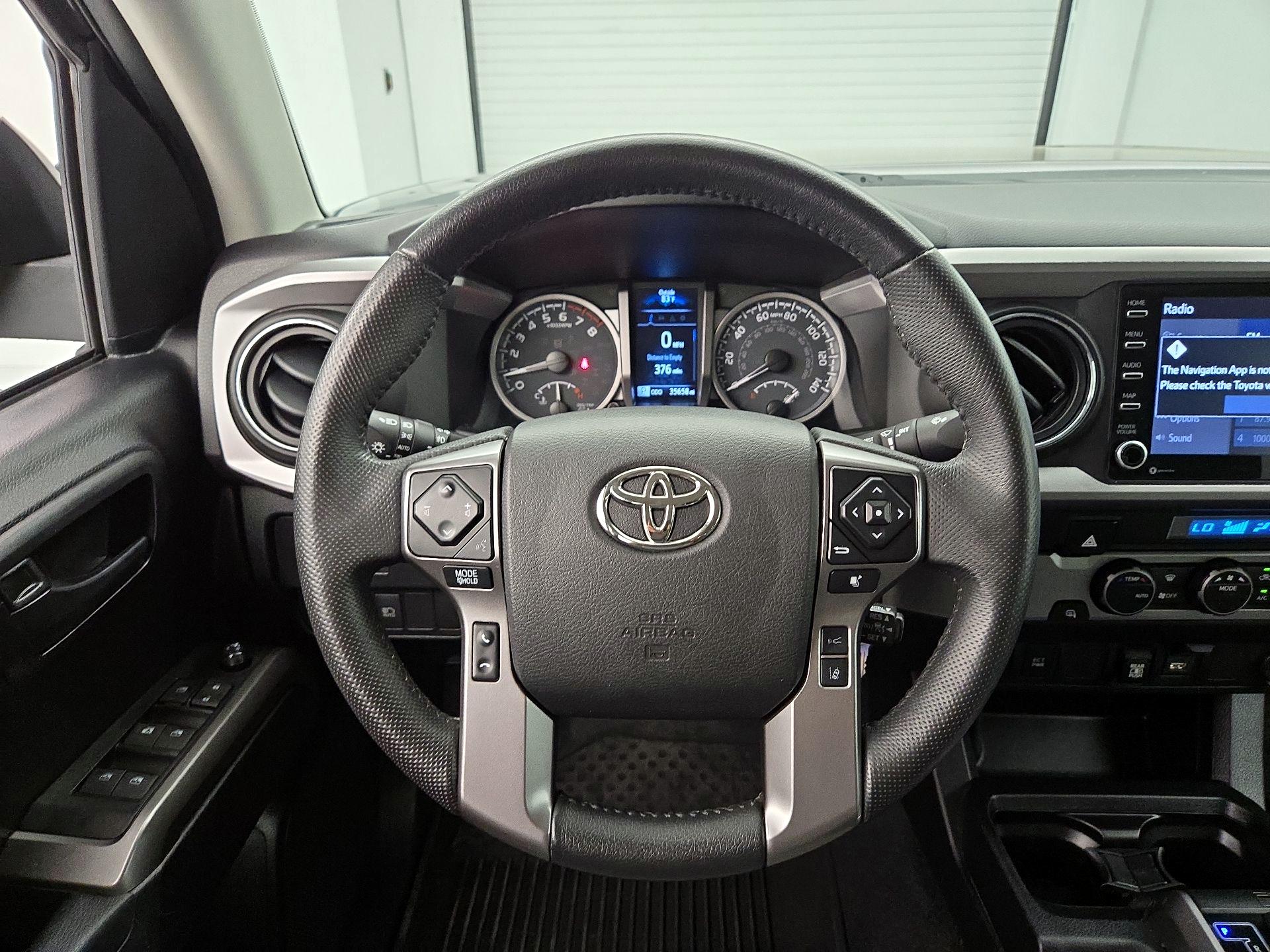 Thumbnail: 2022 Toyota Tacoma - 10