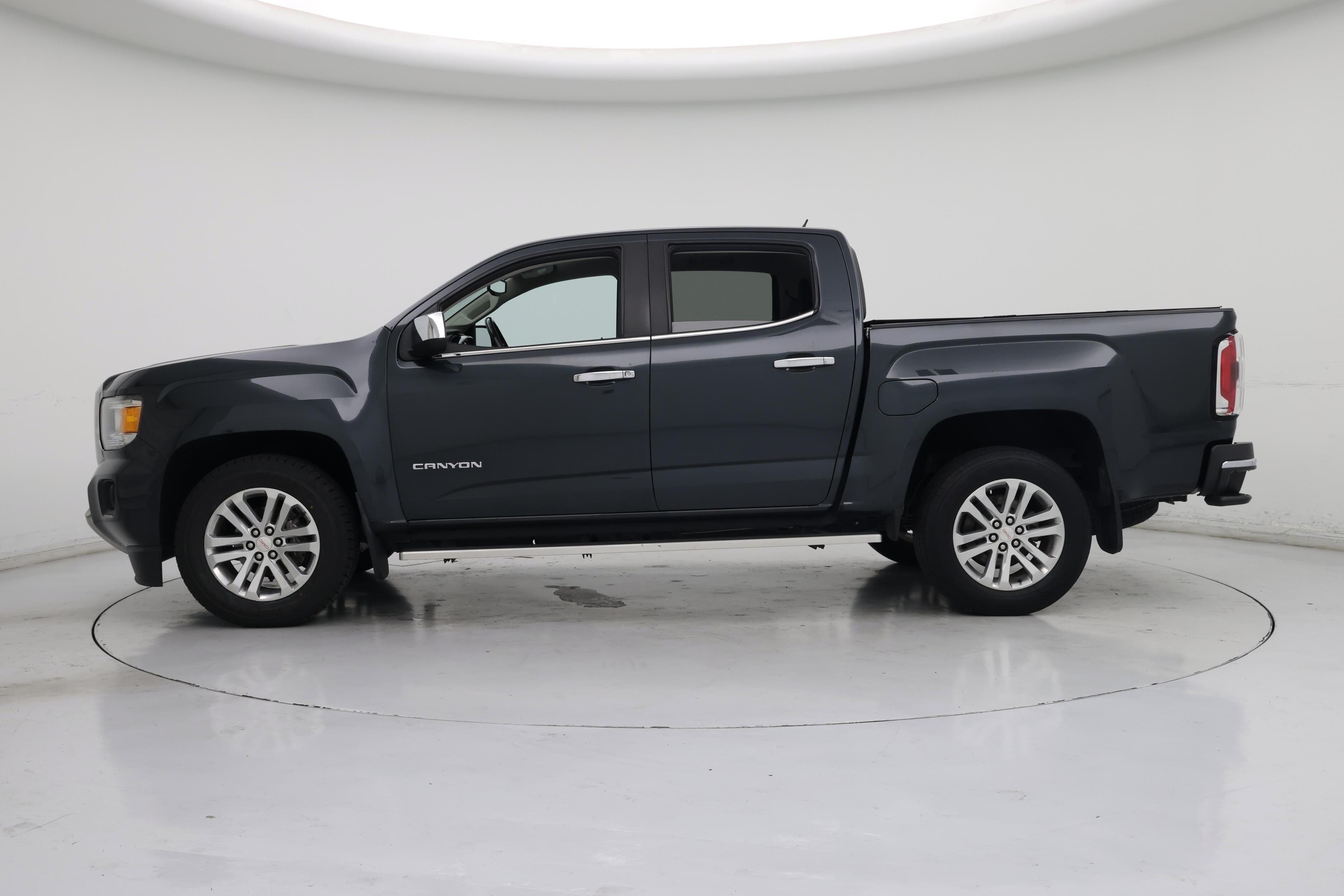 Thumbnail: 2018 GMC Canyon - 3
