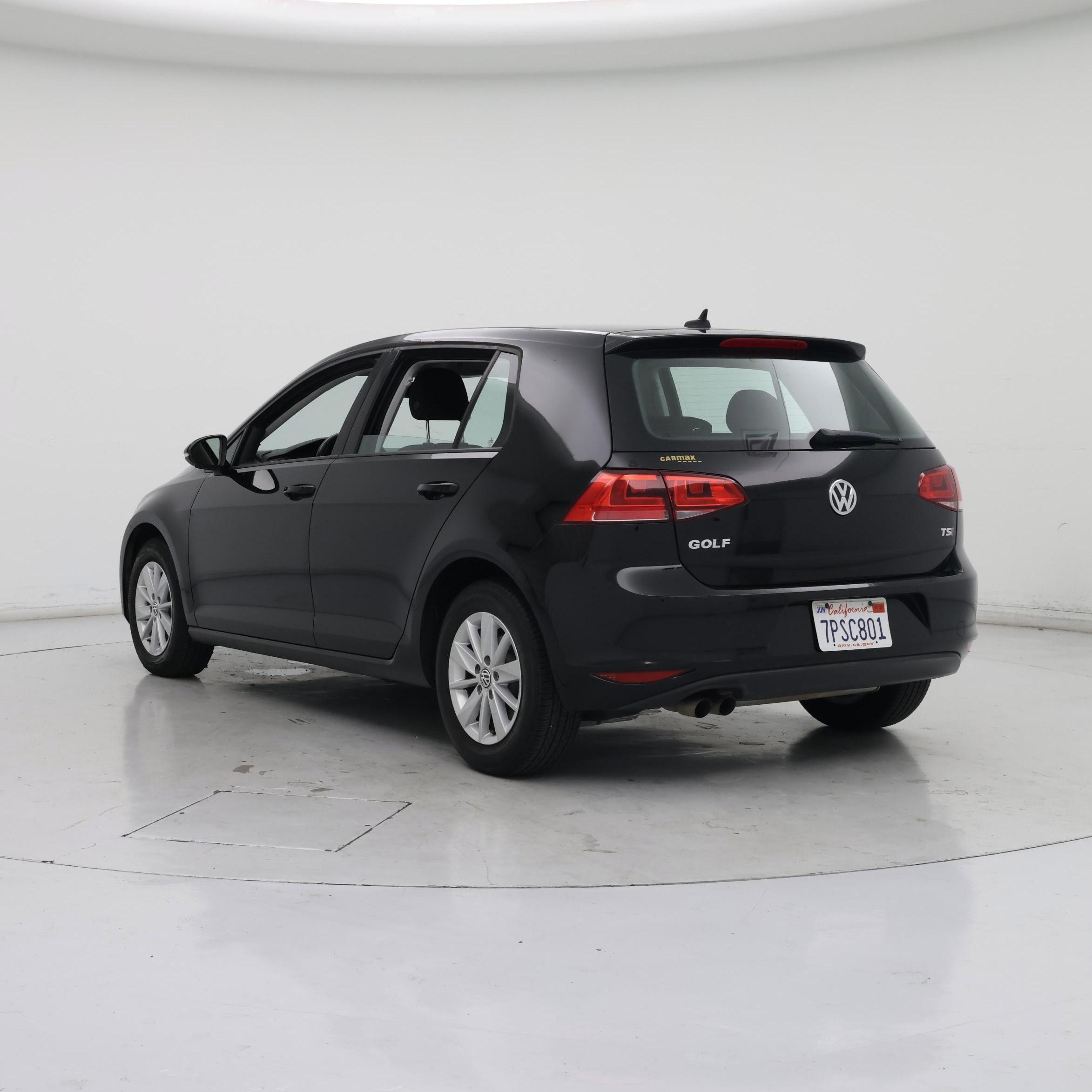 Thumbnail: 2016 Volkswagen Golf - 2