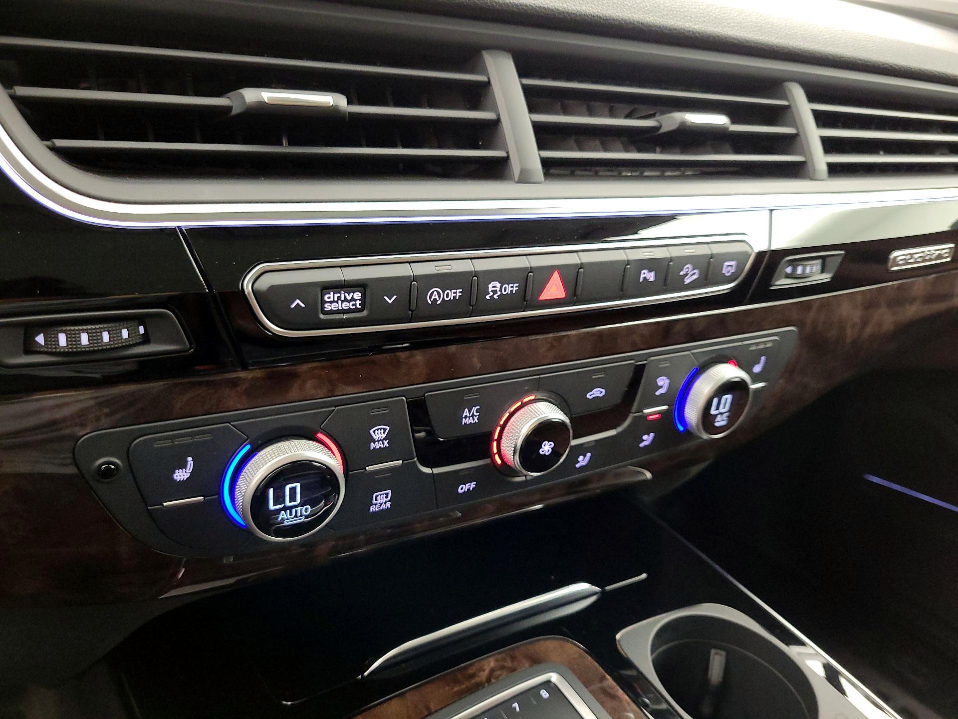 Thumbnail: 2018 Audi Q7 - 17
