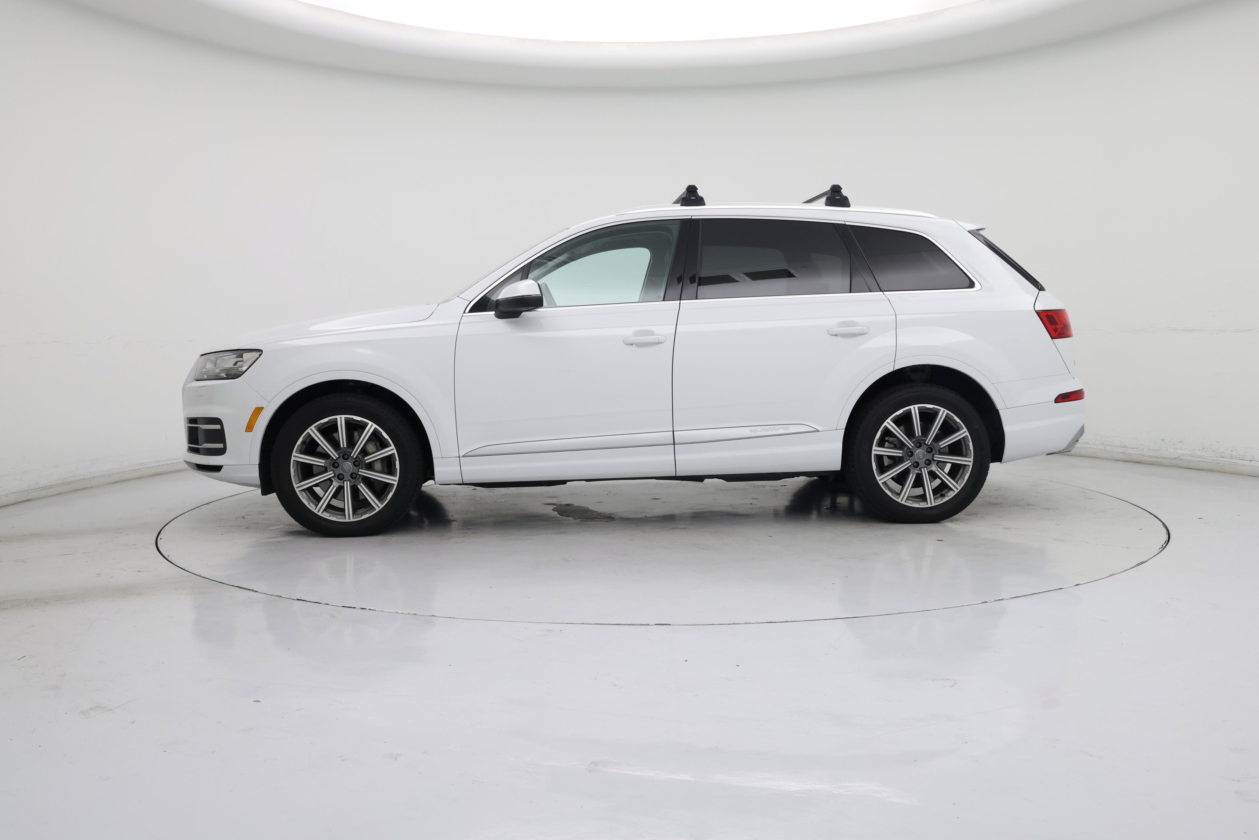 Thumbnail: 2018 Audi Q7 - 3