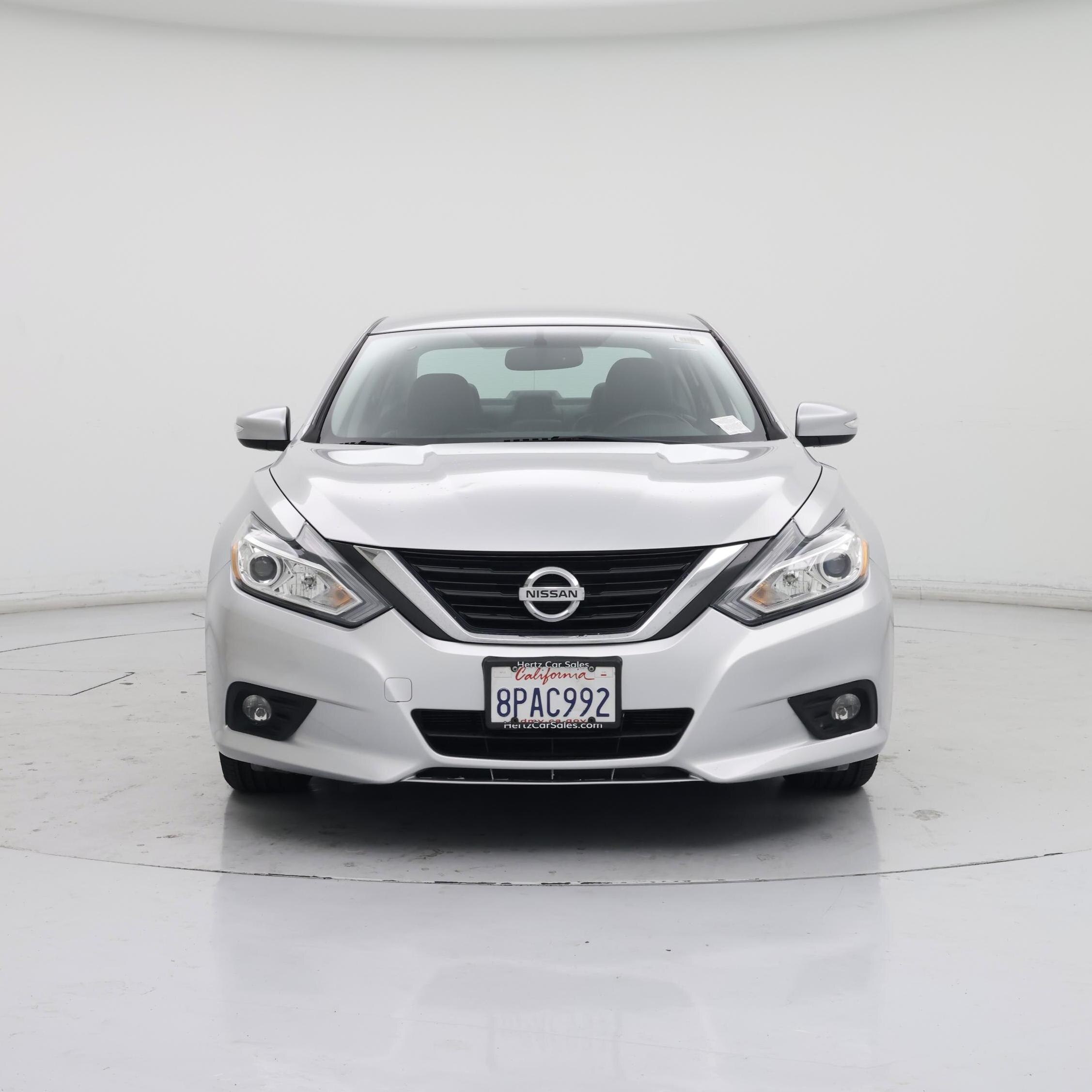 Thumbnail: 2018 Nissan Altima - 5