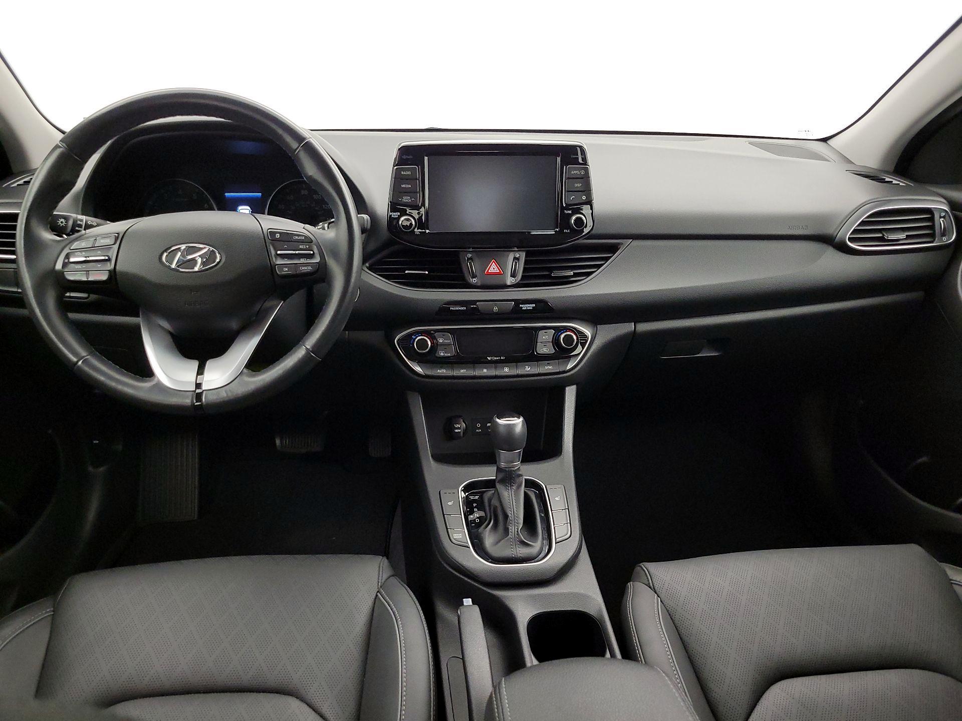 Thumbnail: 2019 Hyundai Elantra - 9